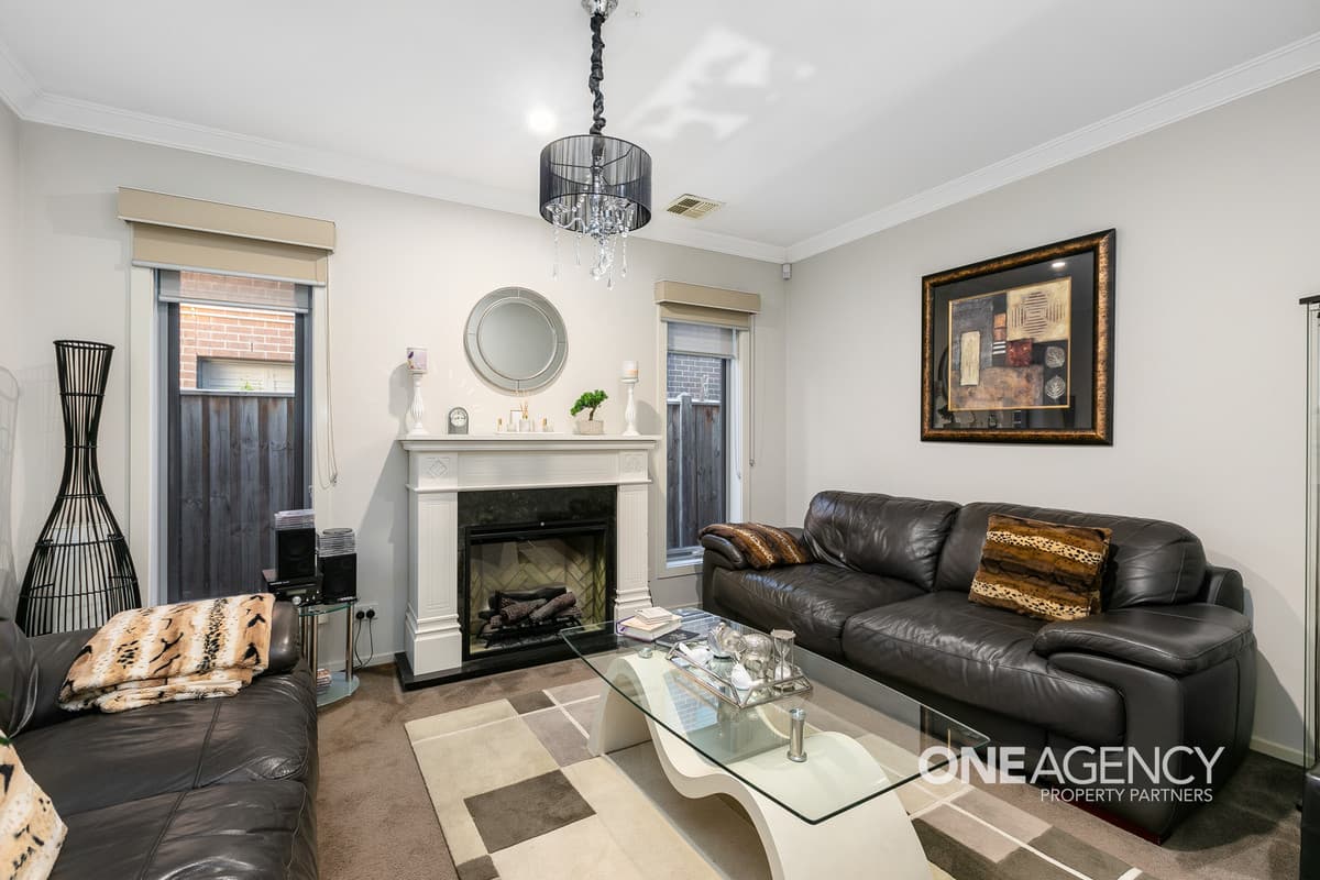 5 Silverbay Avenue, Point Cook, Point Cook - Thumbnail 5