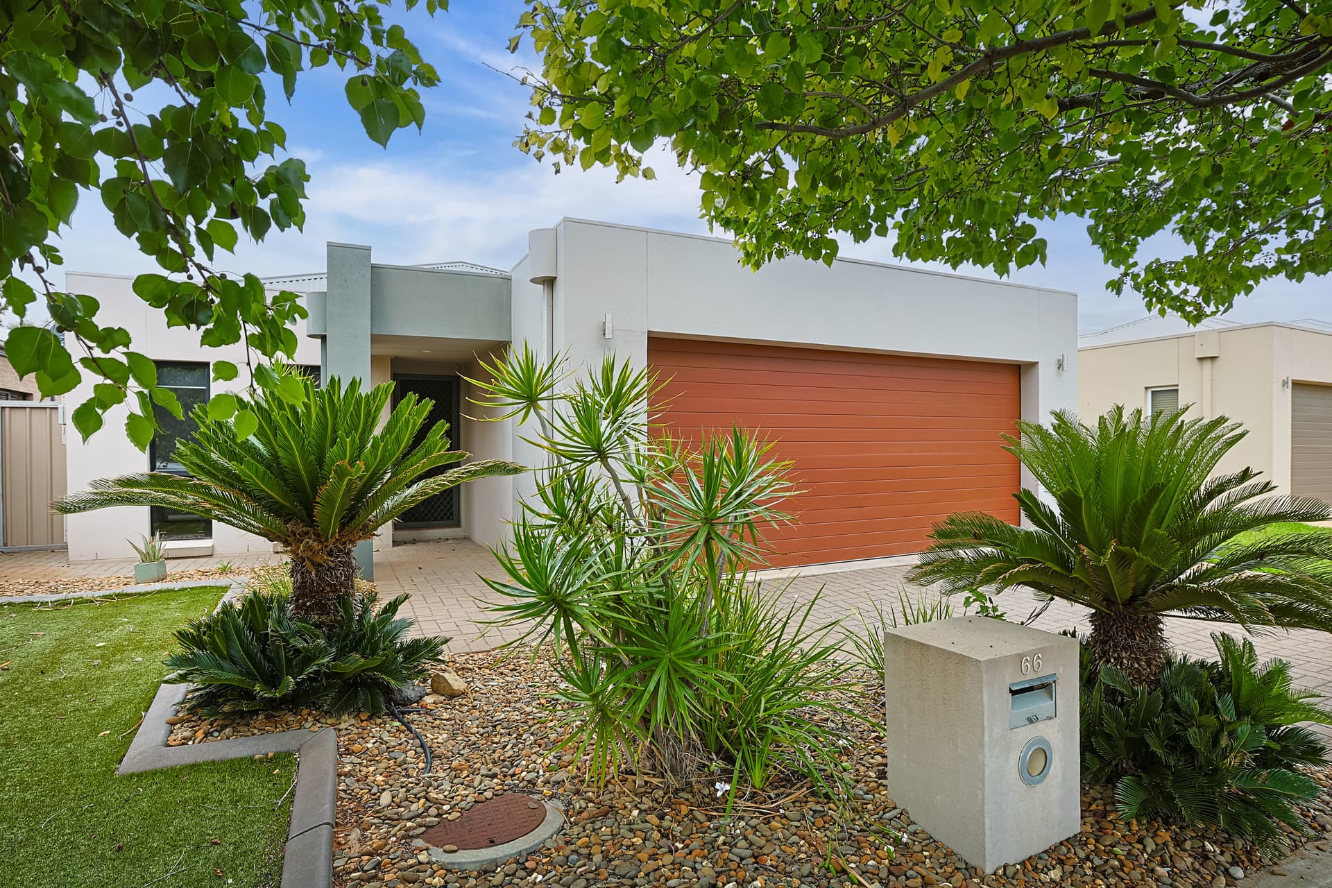 66 Leicester Street, Mildura, Mildura - Thumbnail 2