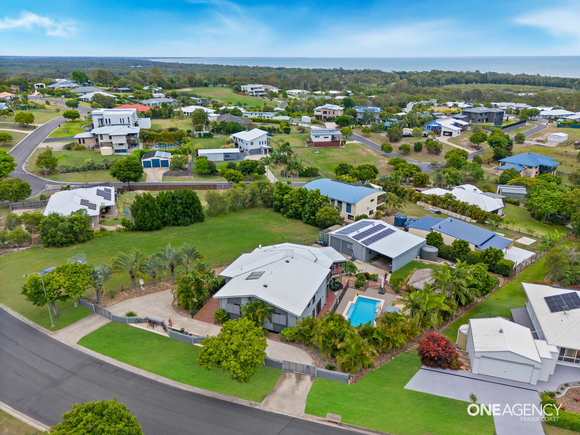 49 Mal Campbell Drive, Craignish, Craignish - Thumbnail 2