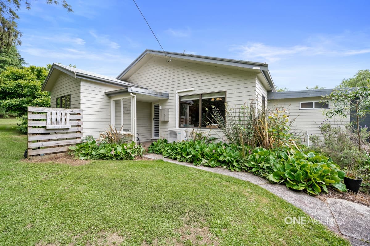72 Grooms Cross Road, Irishtown, Irishtown - Image 1