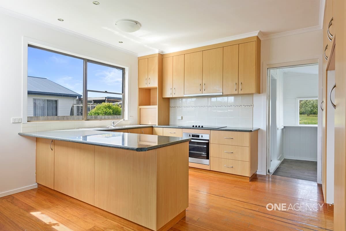 15 Gibson Street, Smithton, Smithton - Thumbnail 2
