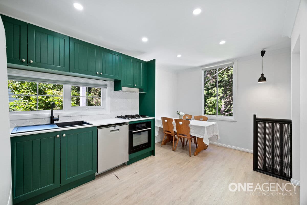 22 Trow Avenue, Katoomba, Katoomba - Thumbnail 3