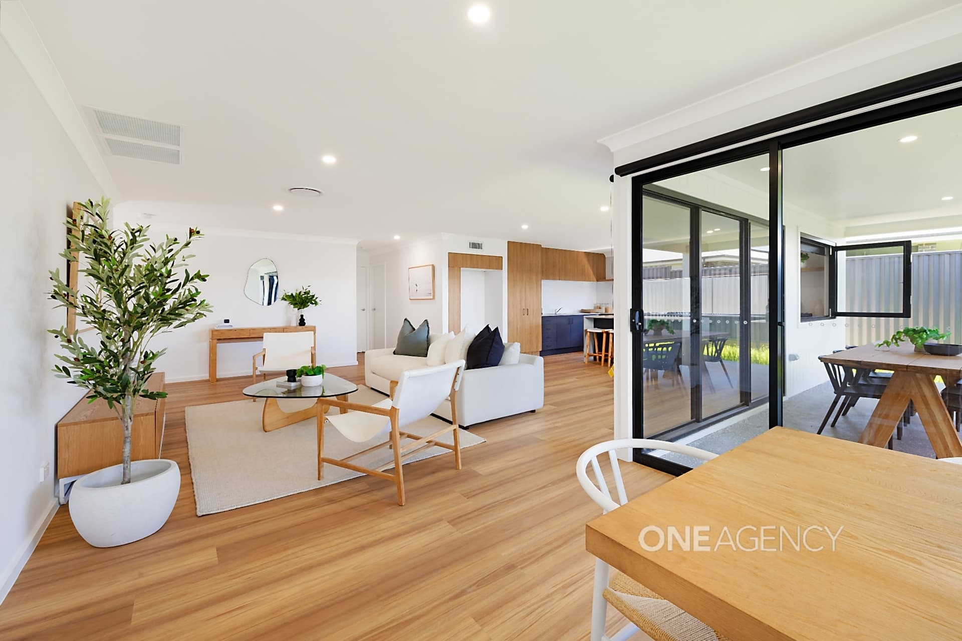 1/15 Amity Crescent, Thrumster, Thrumster - Thumbnail 2
