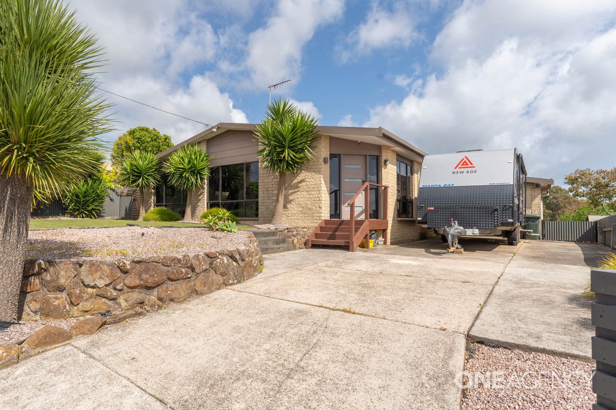 178 Old Surrey Road, Havenview, Havenview - Image 1