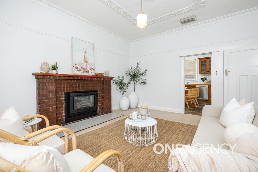 16 LINDSAY Street, Turvey Park, Turvey Park - Thumbnail 3
