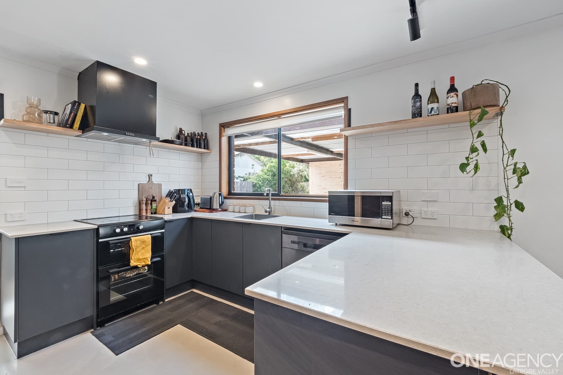 3/13 Munro Street, Traralgon, Traralgon - Thumbnail 2