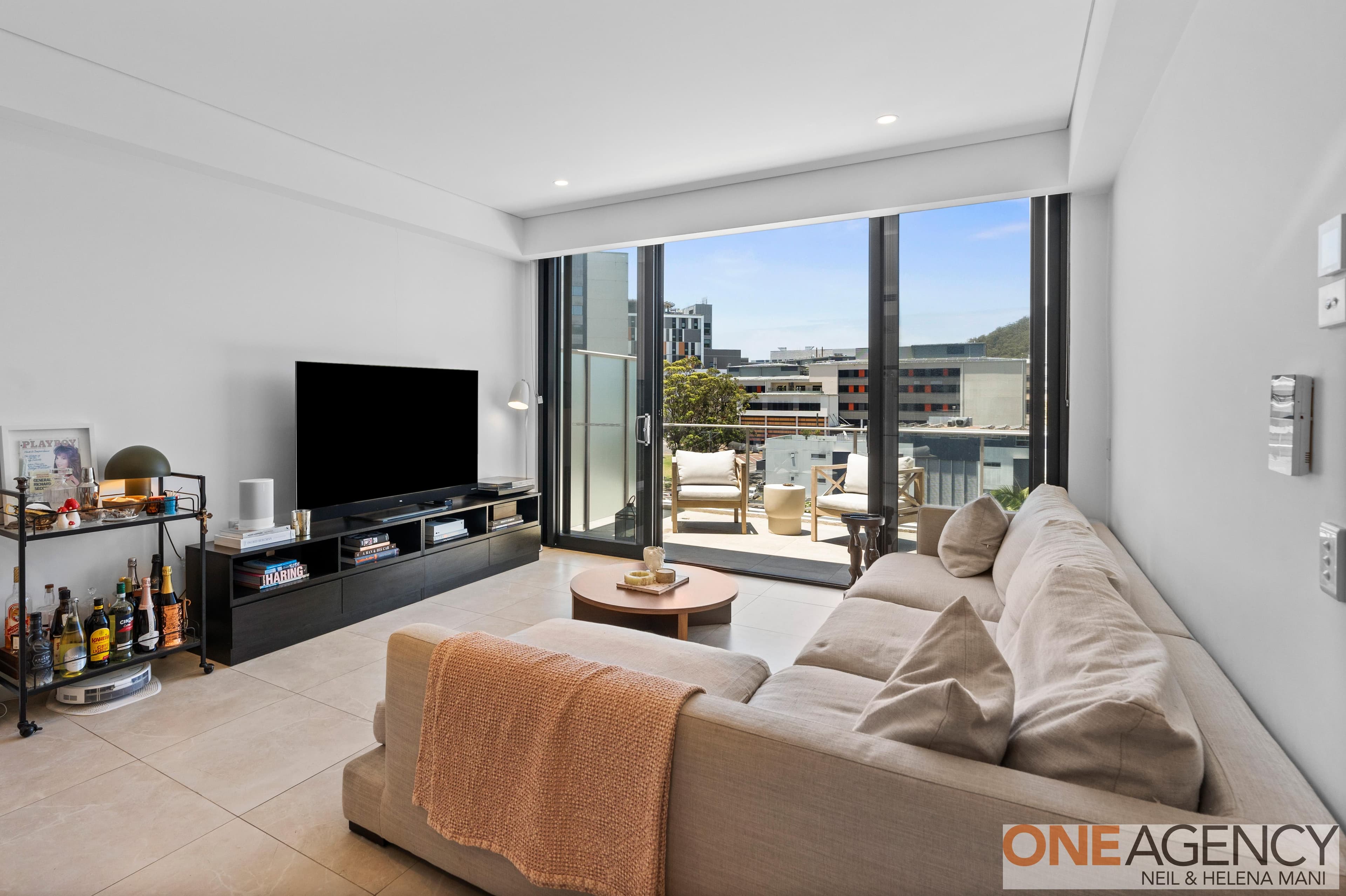 503/7 Beane Street West, Gosford, Gosford - Thumbnail 2