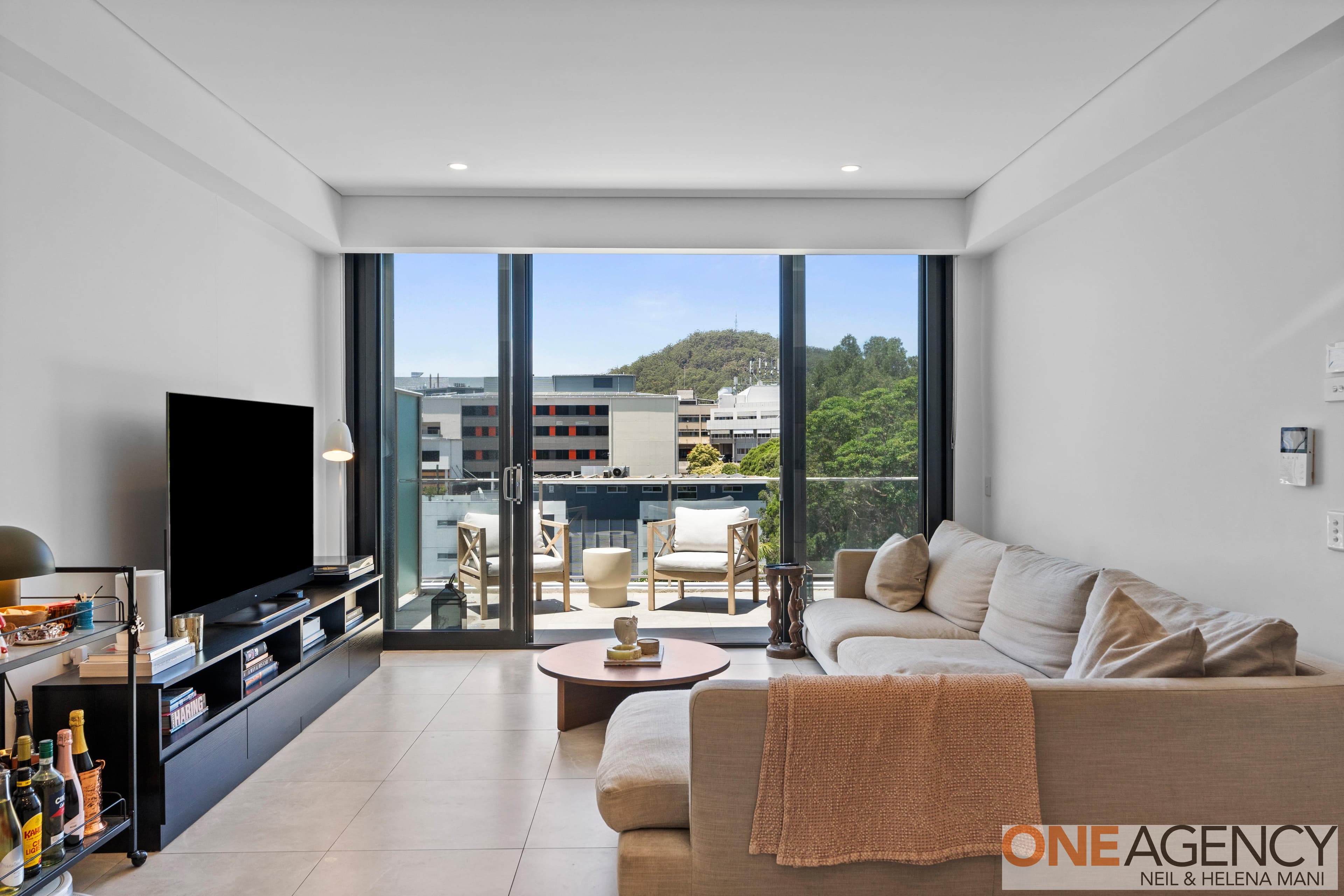 503/7 Beane Street West, Gosford, Gosford - Thumbnail 4