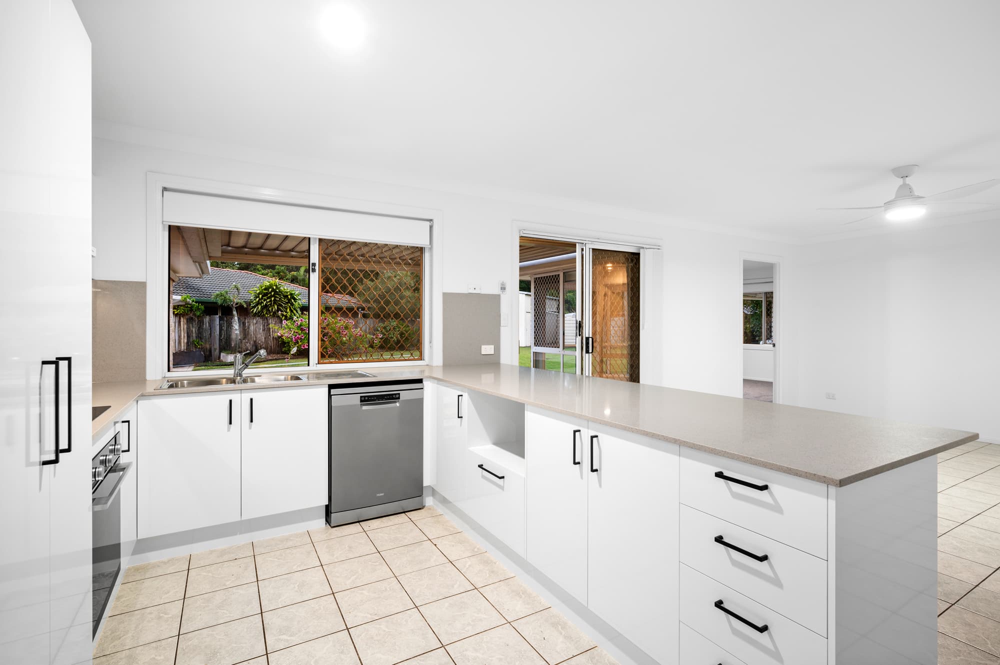 7 Rosella Court, Ormeau, Ormeau - Thumbnail 4