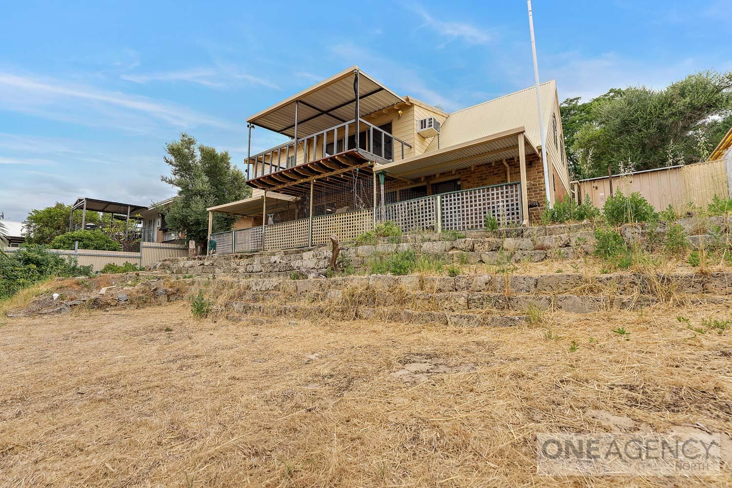 24 Derry Avenue, Mount Nasura, Mount Nasura - Thumbnail 7