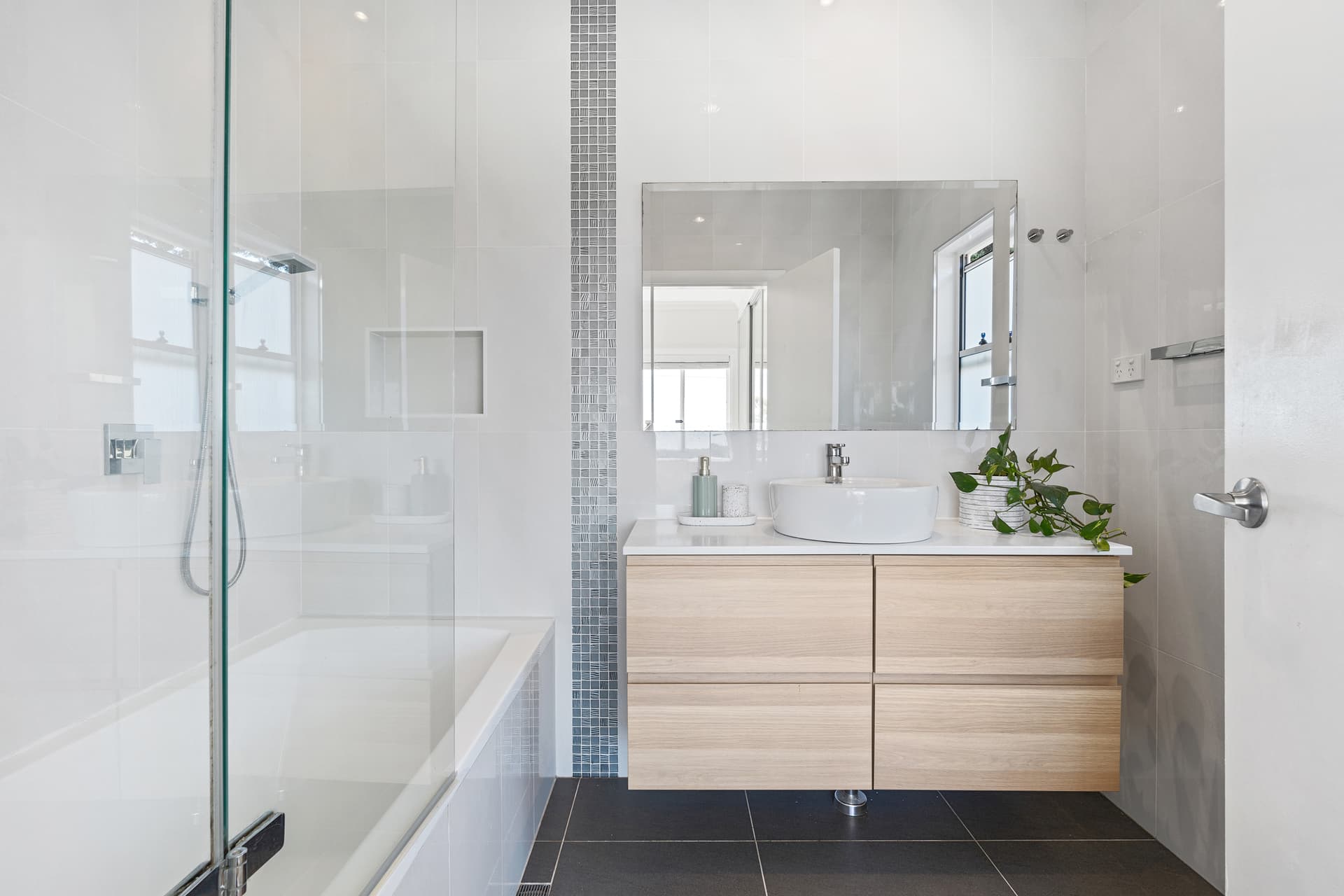19 Myrtle Street, Loftus, Loftus - Thumbnail 7
