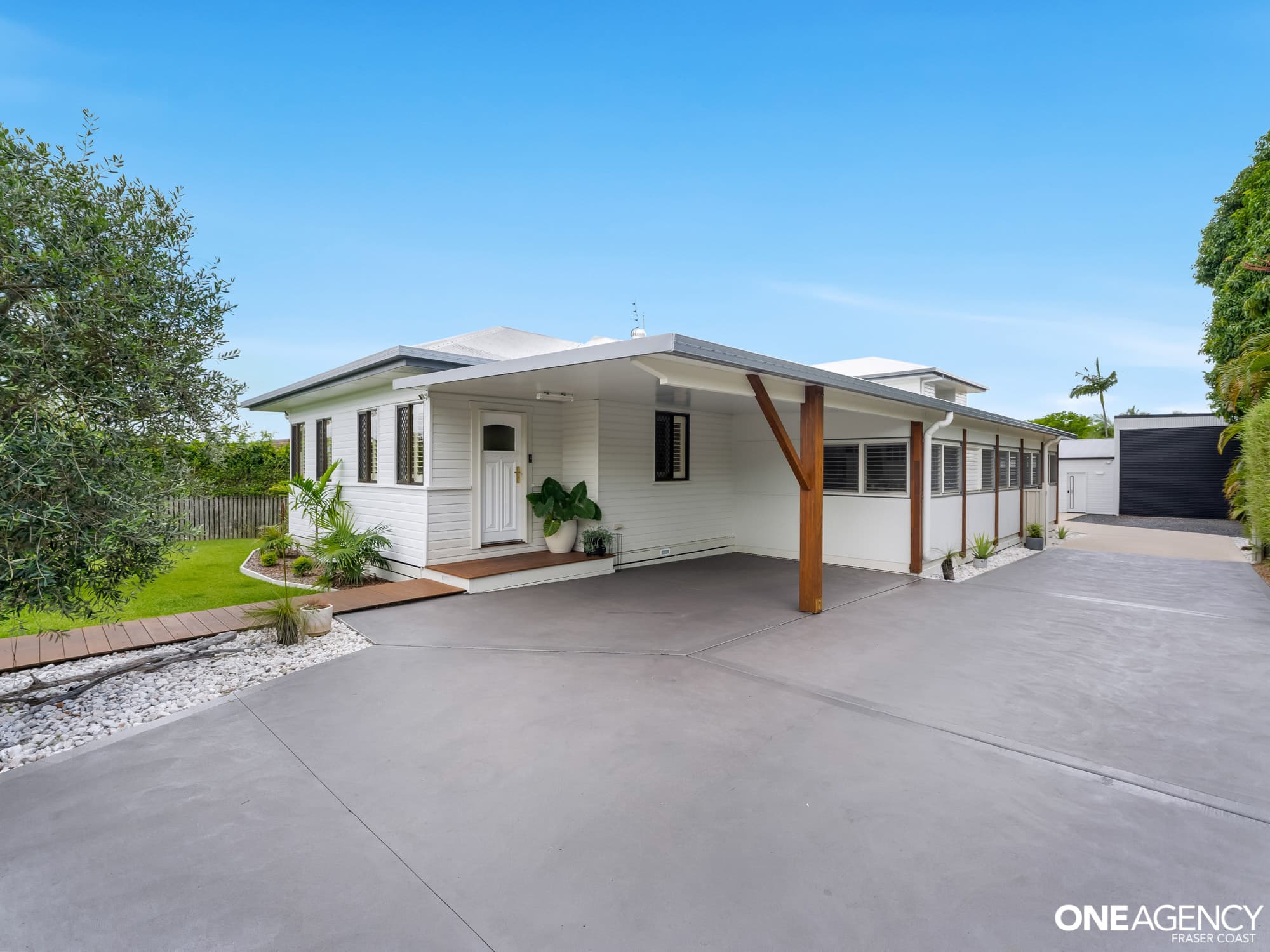 73 Dayman Street, Urangan, Urangan - Thumbnail 2