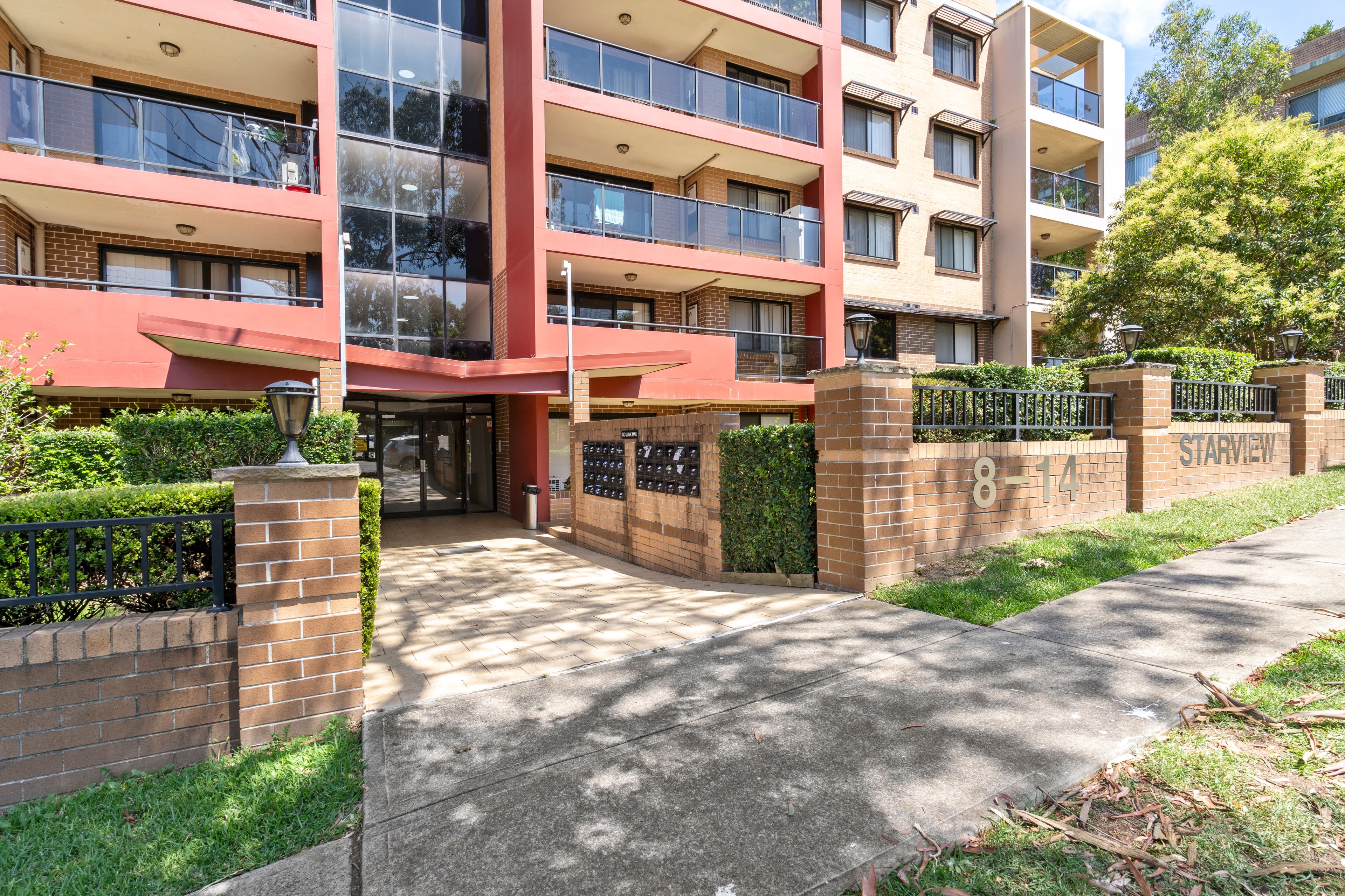 25/8-14 Oxford Street, Blacktown, Blacktown - Thumbnail 2