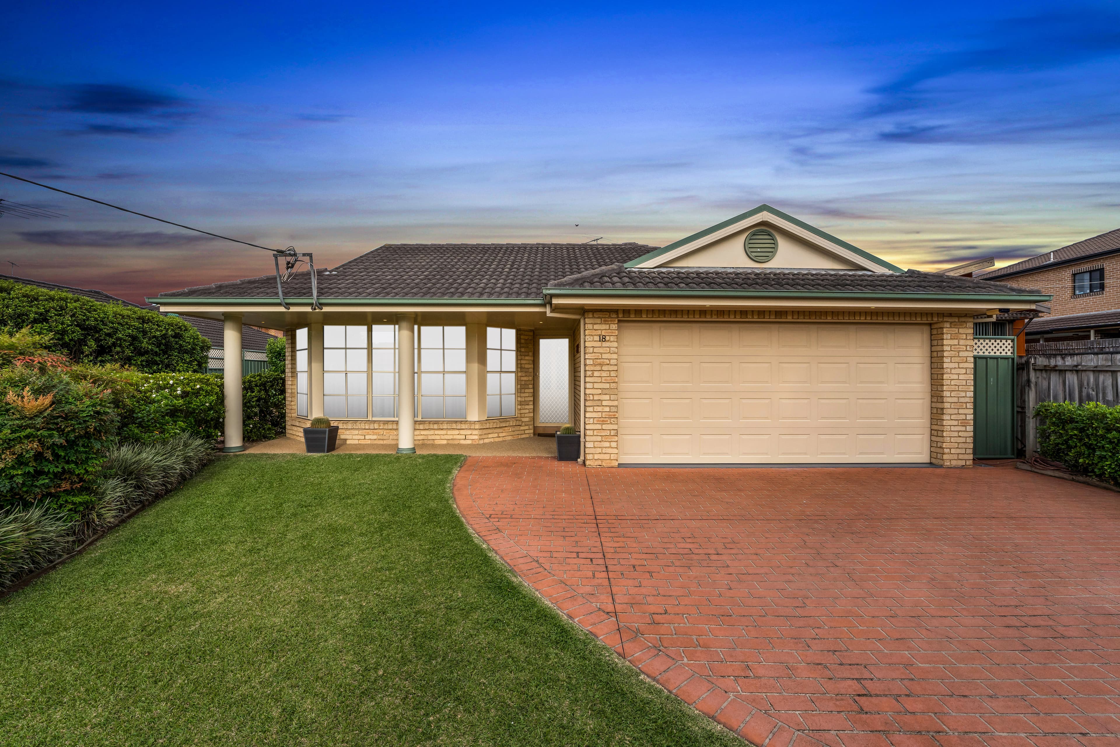 18 Chrysanthemum Avenue, Lurnea, Lurnea - Image 1