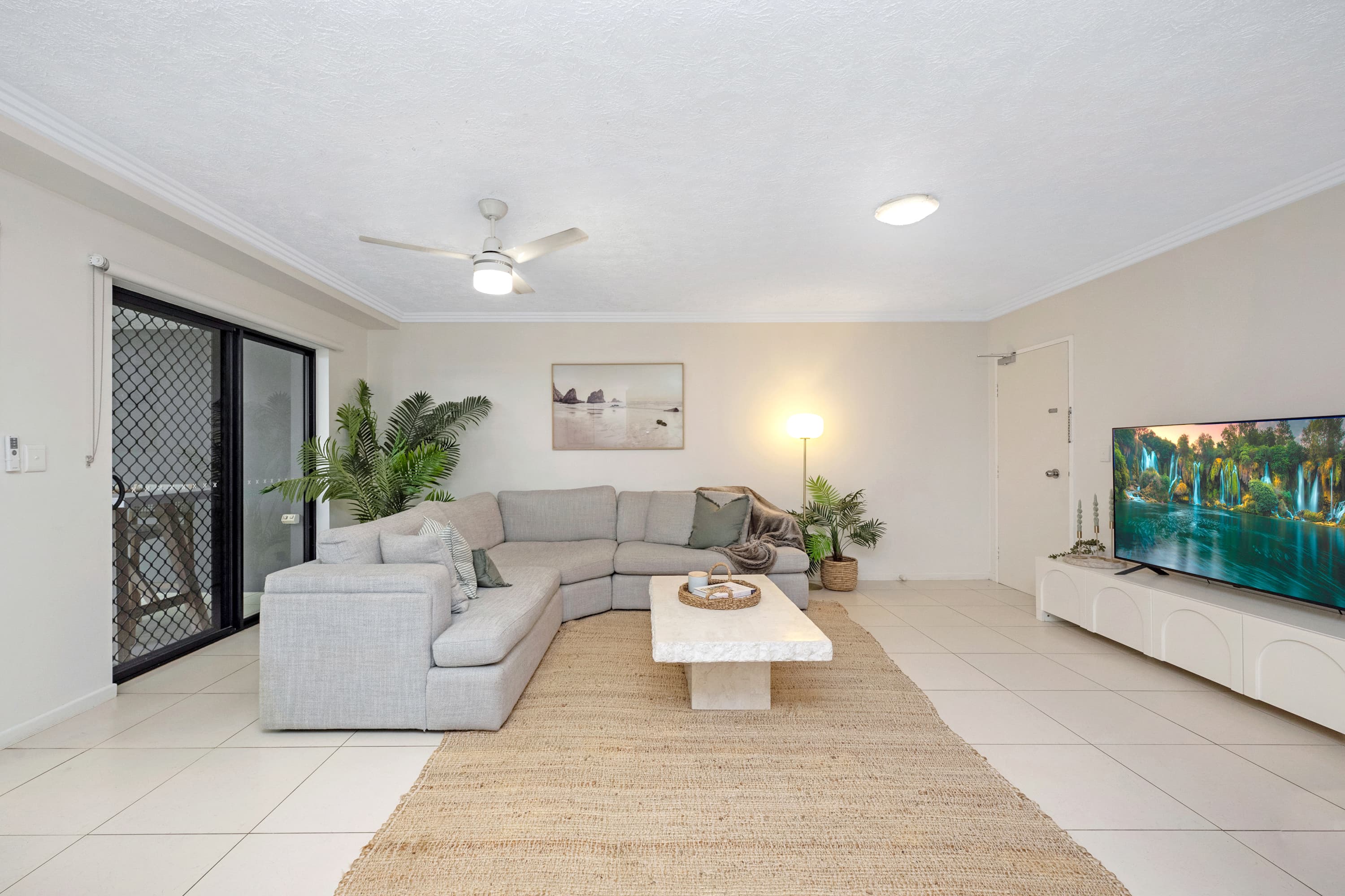 1/321 Angus Smith  Drive, Douglas, Douglas - Thumbnail 2