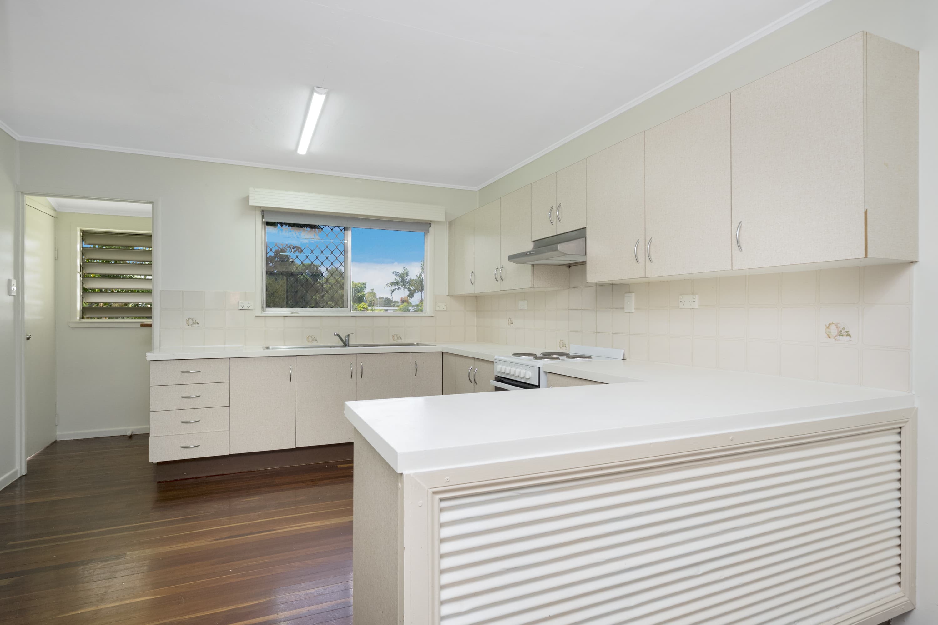 585 Ross River Road, Kirwan, Kirwan - Thumbnail 2