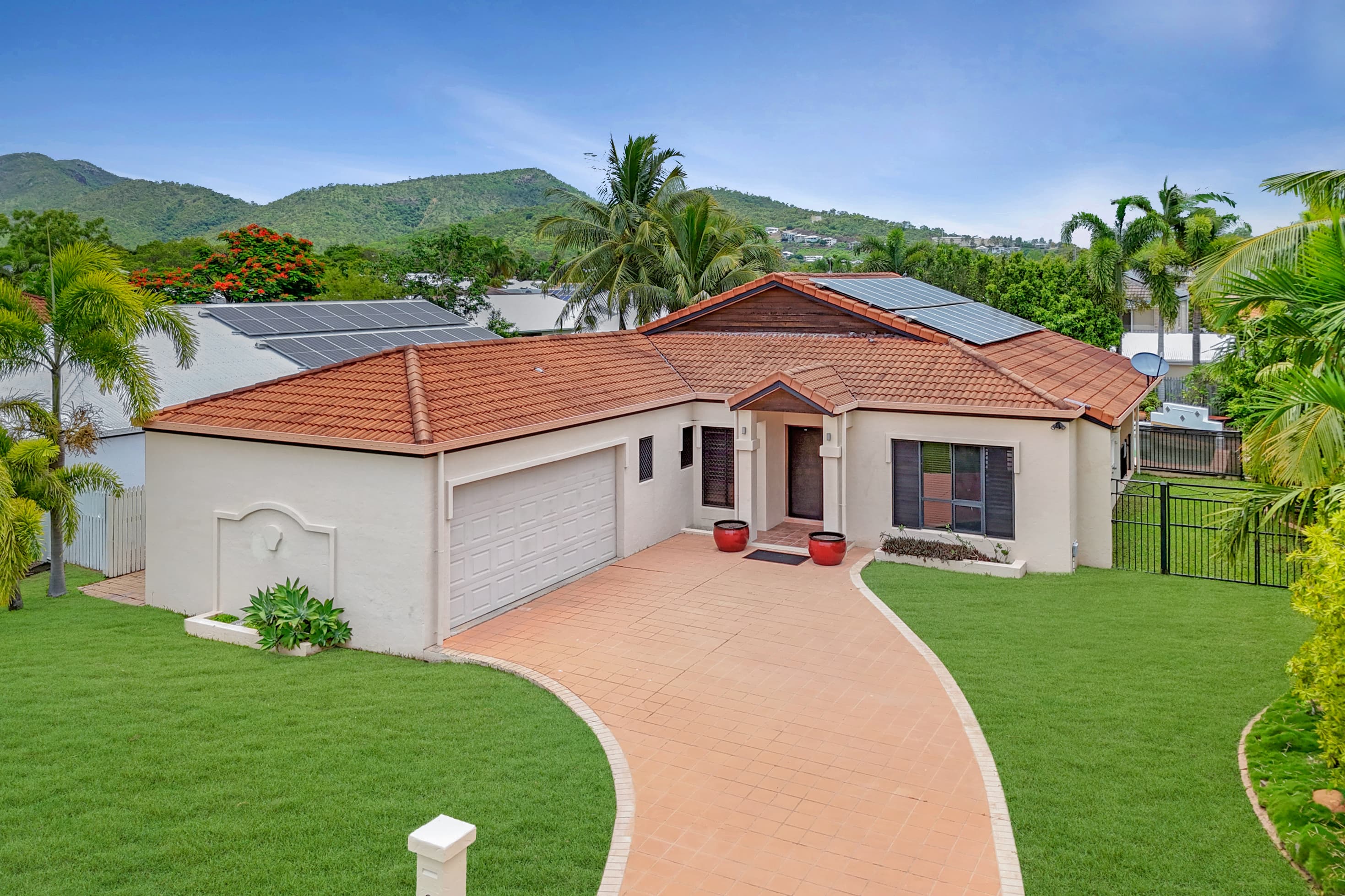 9 Scholars Place, Douglas, Douglas - Image 1