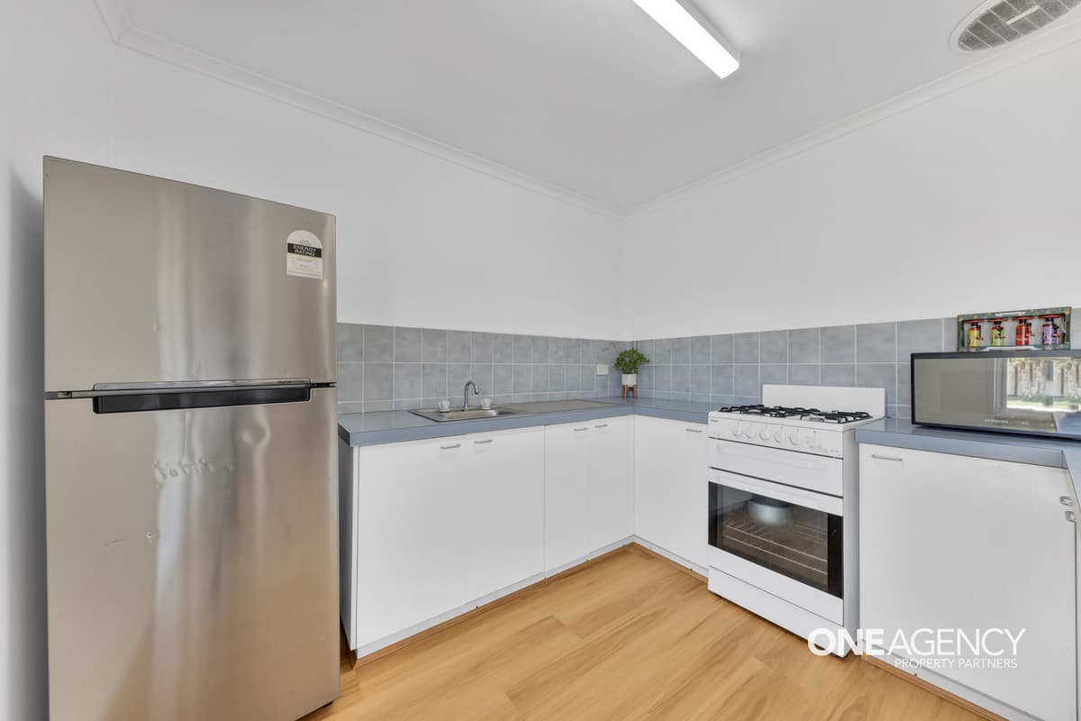 30 Songlark Crescent, Werribee, Werribee - Thumbnail 7