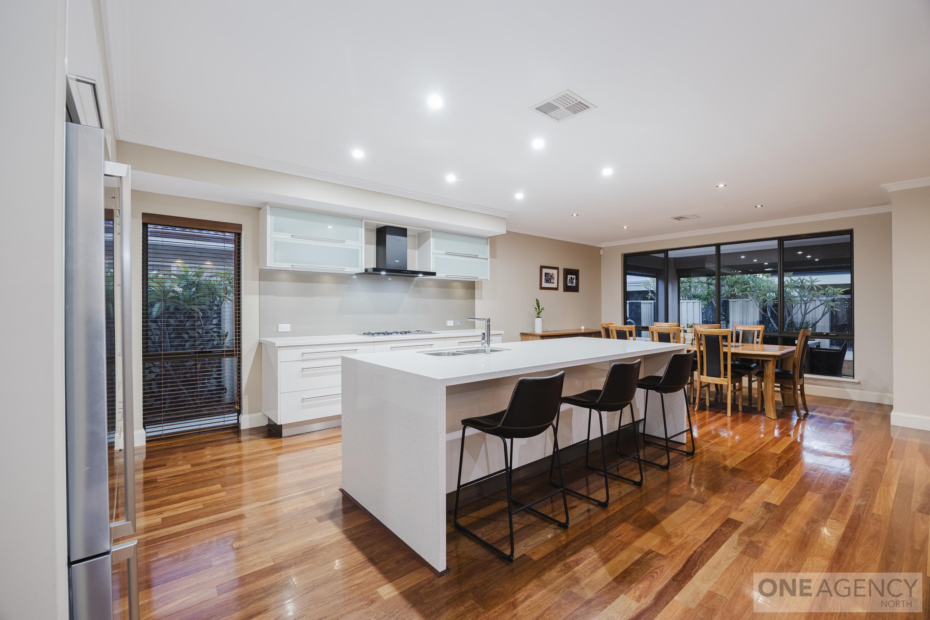 16 Honeymyrtle Turn, Stirling, Stirling - Thumbnail 7