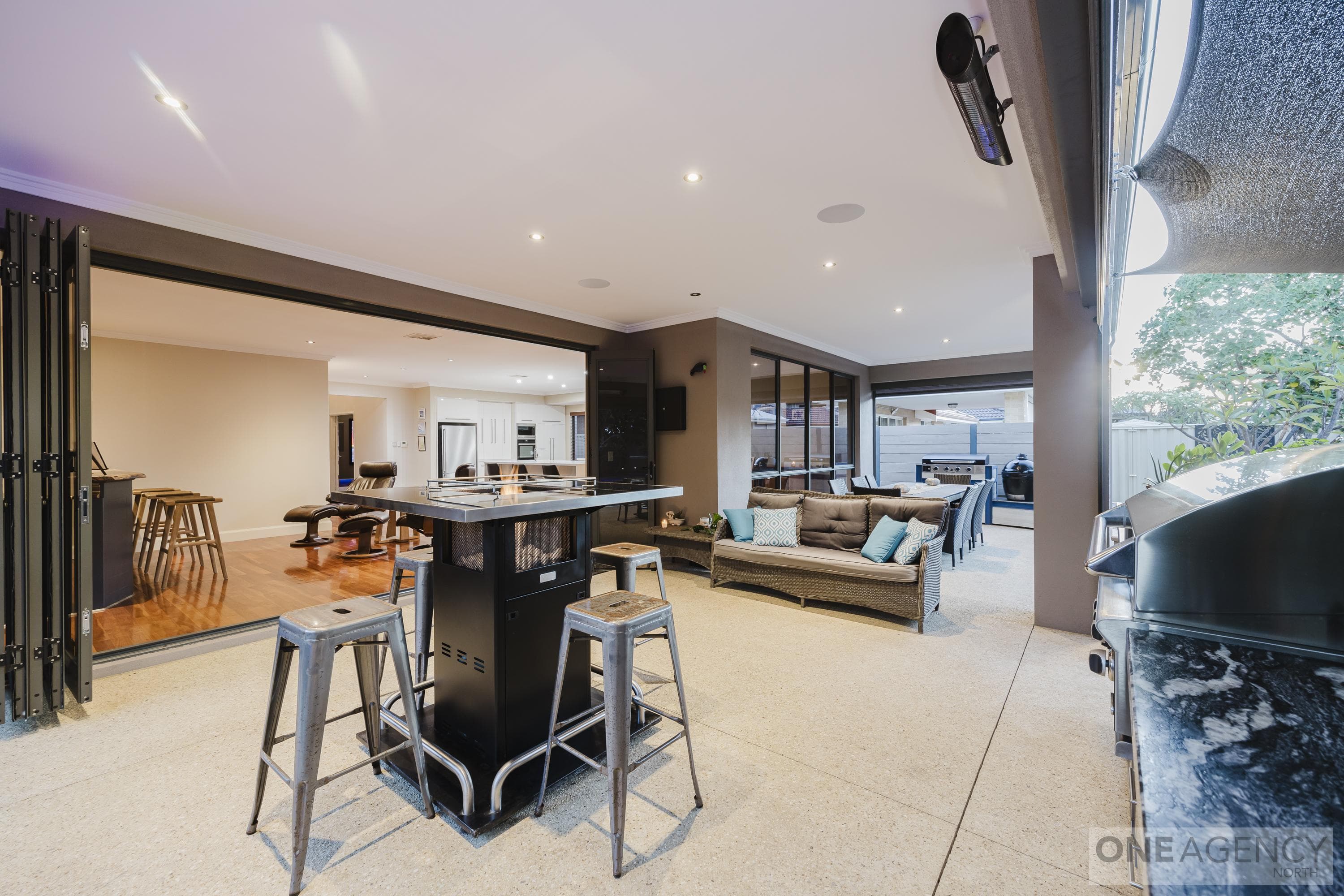 16 Honeymyrtle Turn, Stirling, Stirling - Thumbnail 8