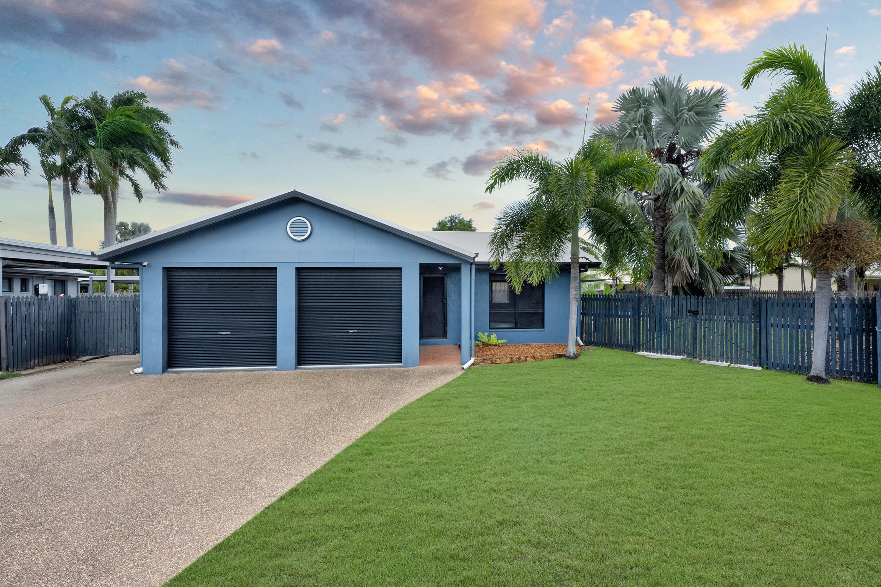 17 Black Braes Court, Mount Louisa, Mount Louisa - Image 1