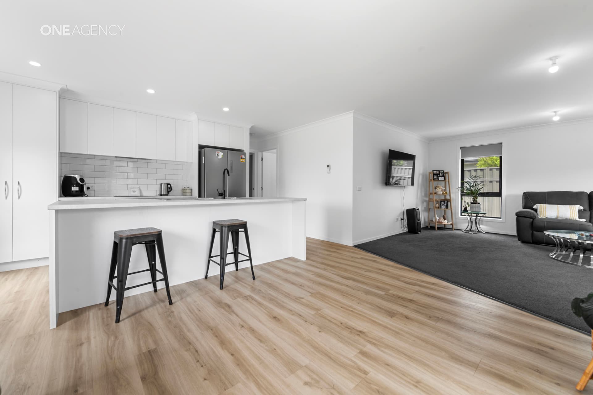 2 Merseyview Court, East Devonport, East Devonport - Thumbnail 3