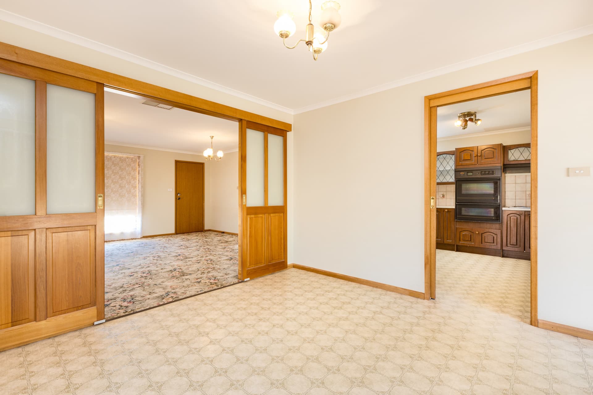310 Sandilong Avenue, Nichols Point, Nichols Point - Thumbnail 4