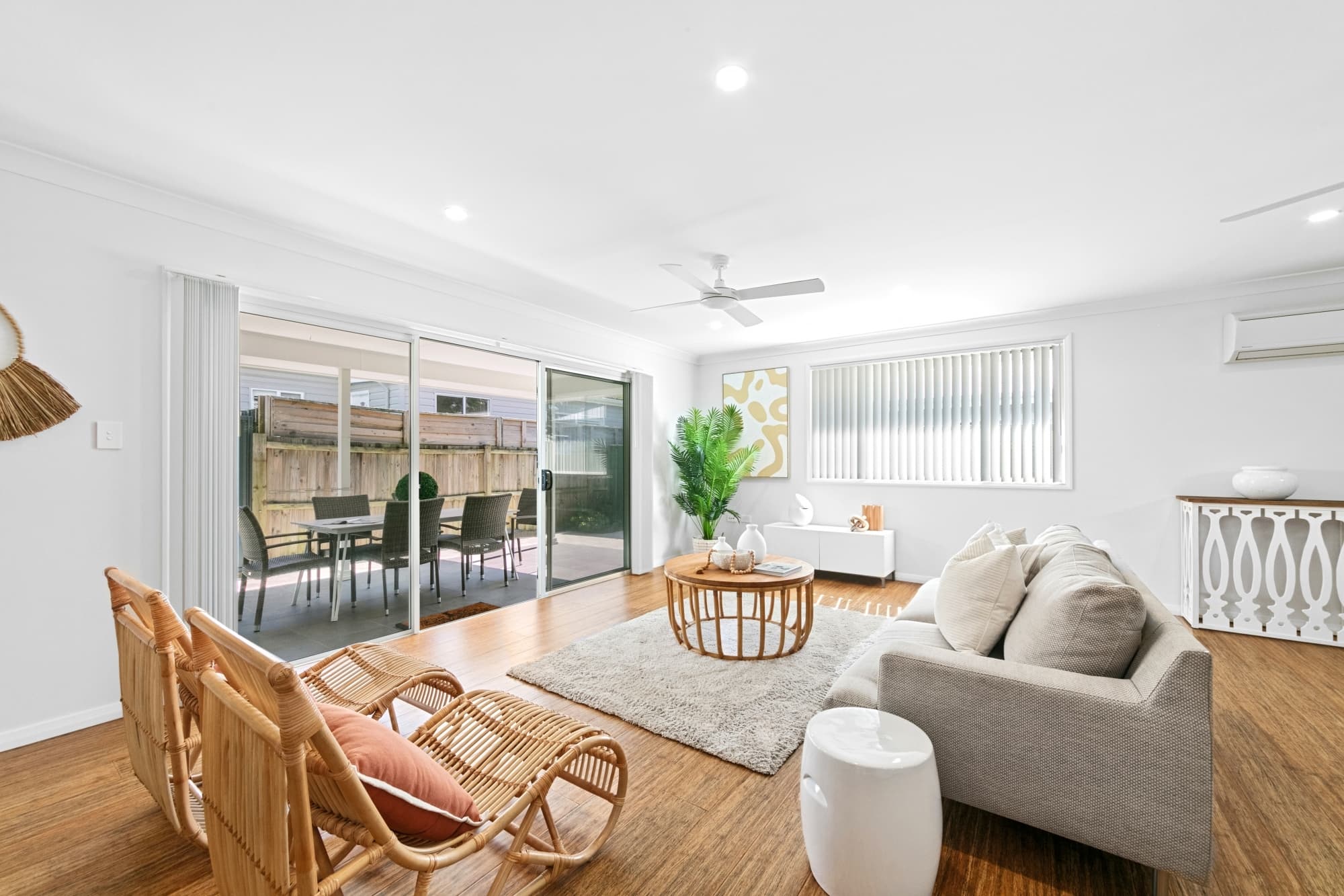 26 Lake Road, Blackwall, Blackwall - Thumbnail 5