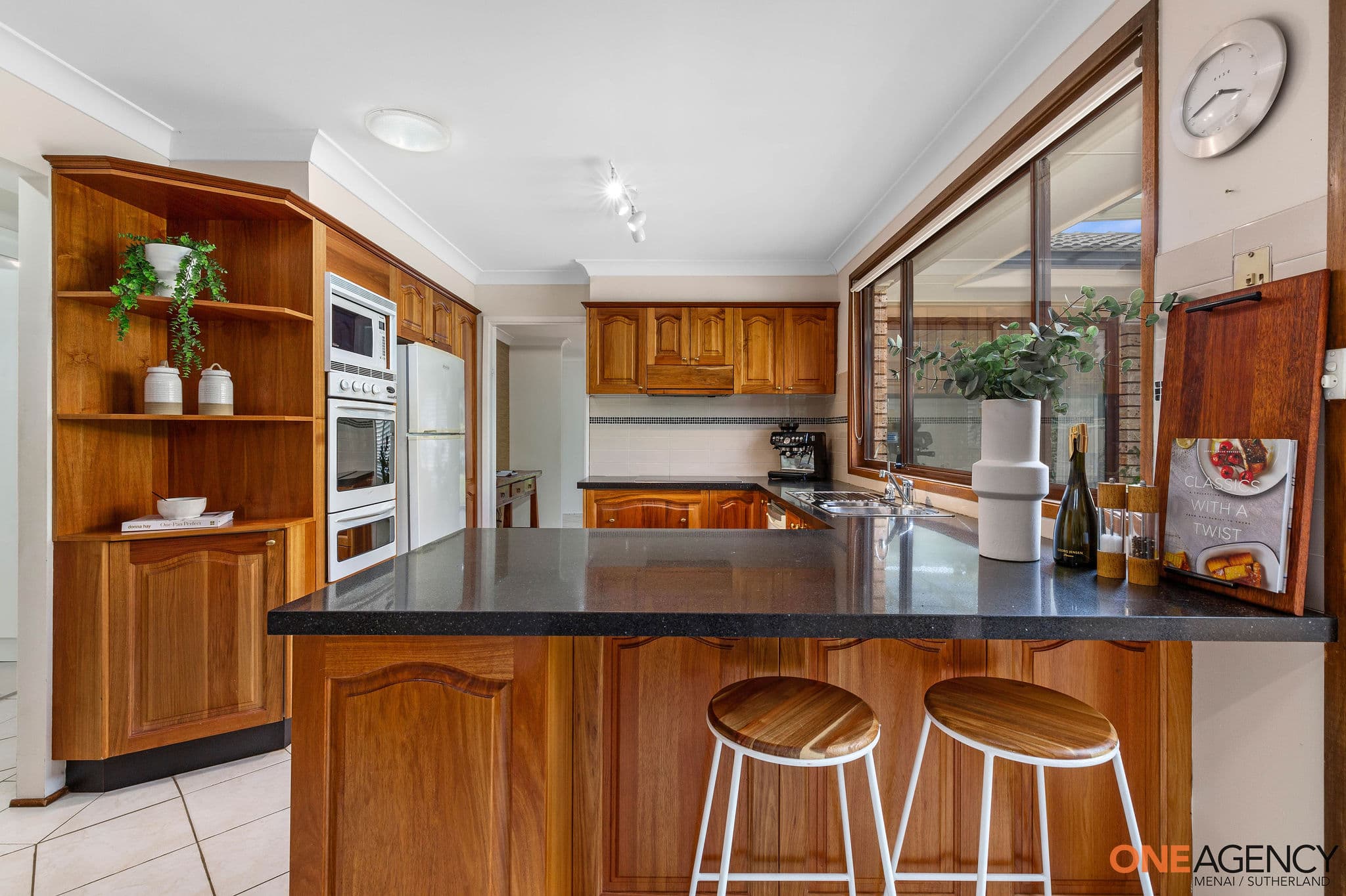 6 Angophora Place, Alfords Point, Alfords Point - Thumbnail 6