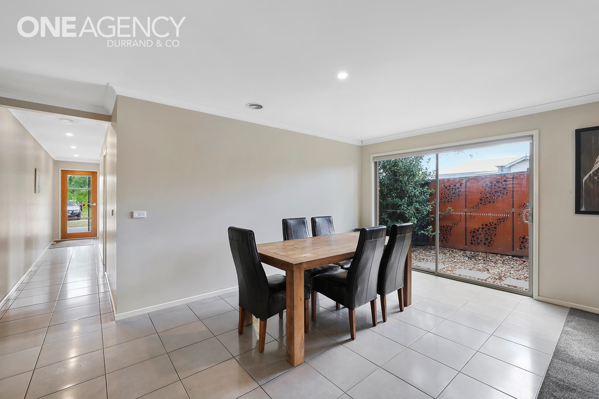 20 Skyline Drive, Warragul, Warragul - Thumbnail 4
