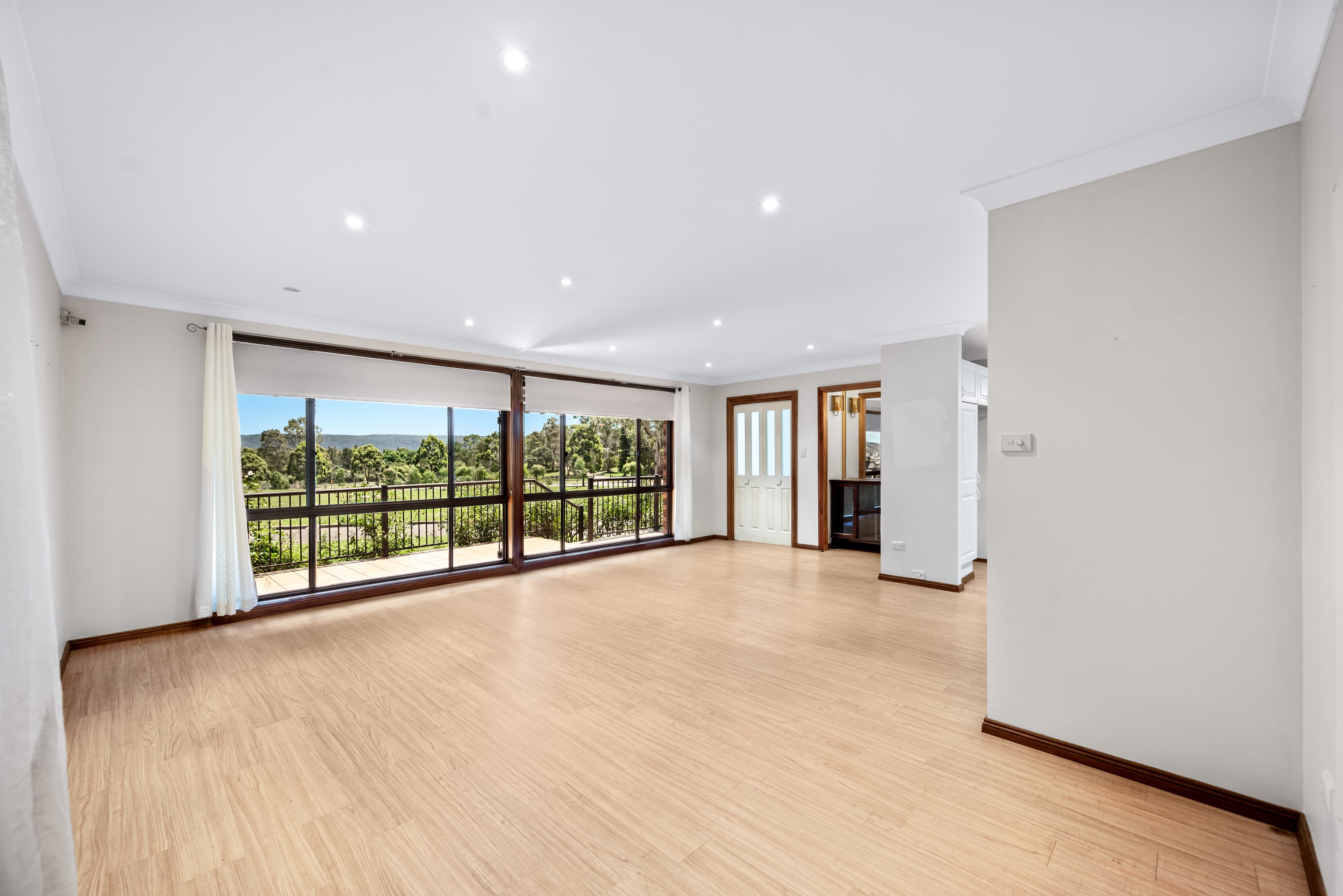 3 Graham Close, Cranebrook, Cranebrook - Thumbnail 2