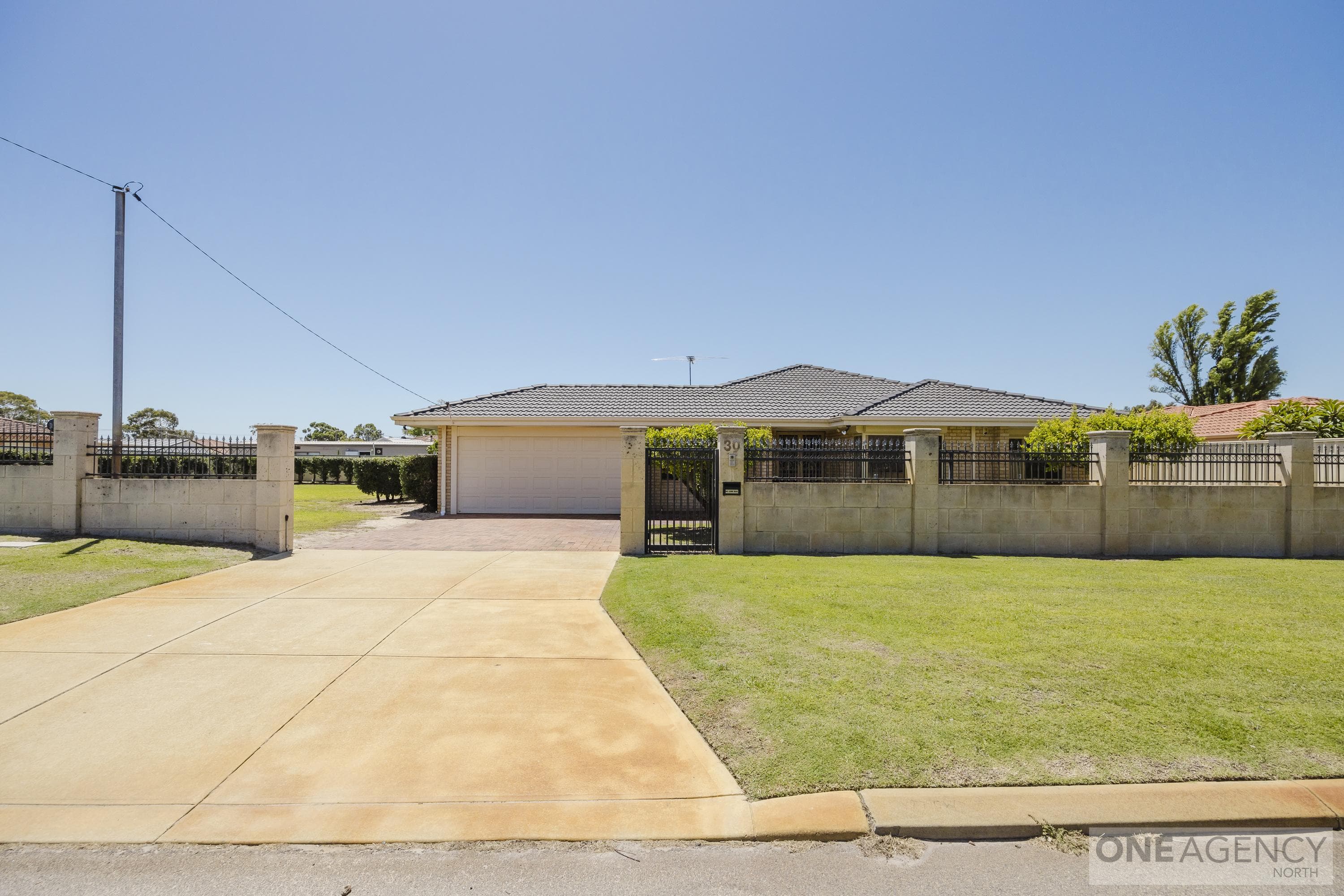 30 Golf Road, Parkwood, Parkwood - Image 1