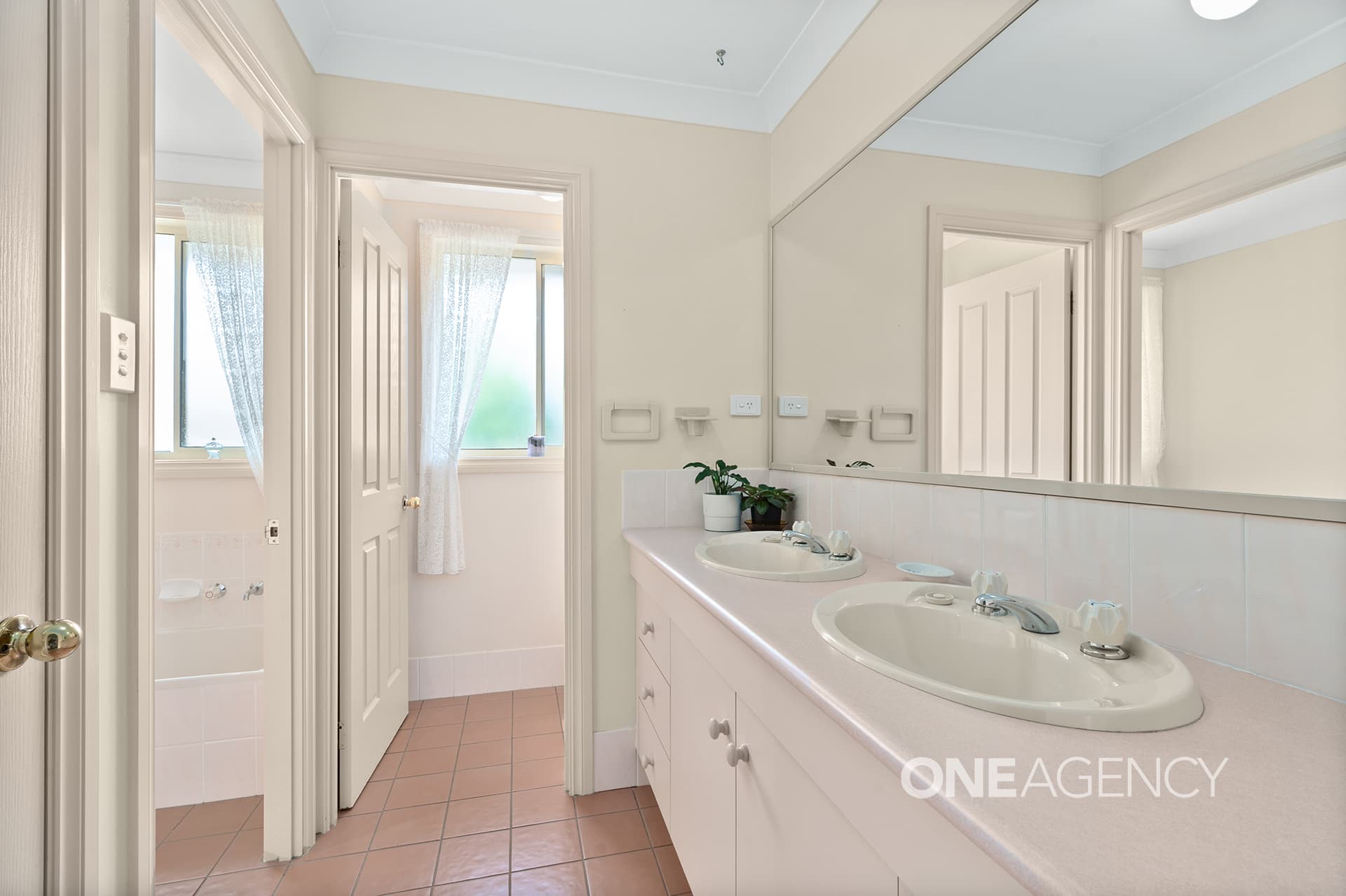 10 Harbour Boulevard, Bomaderry, Bomaderry - Thumbnail 8