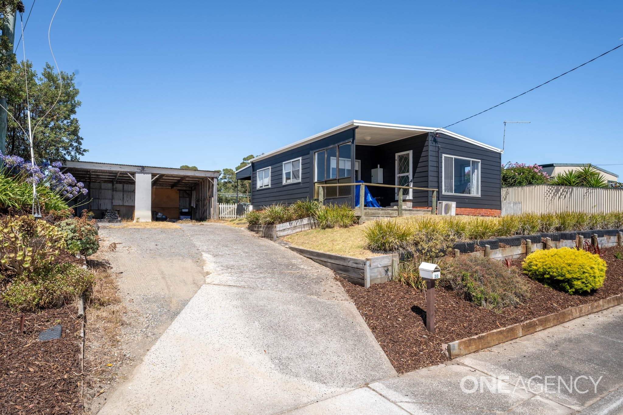30 Walker Street, Wynyard, Wynyard - Thumbnail 2