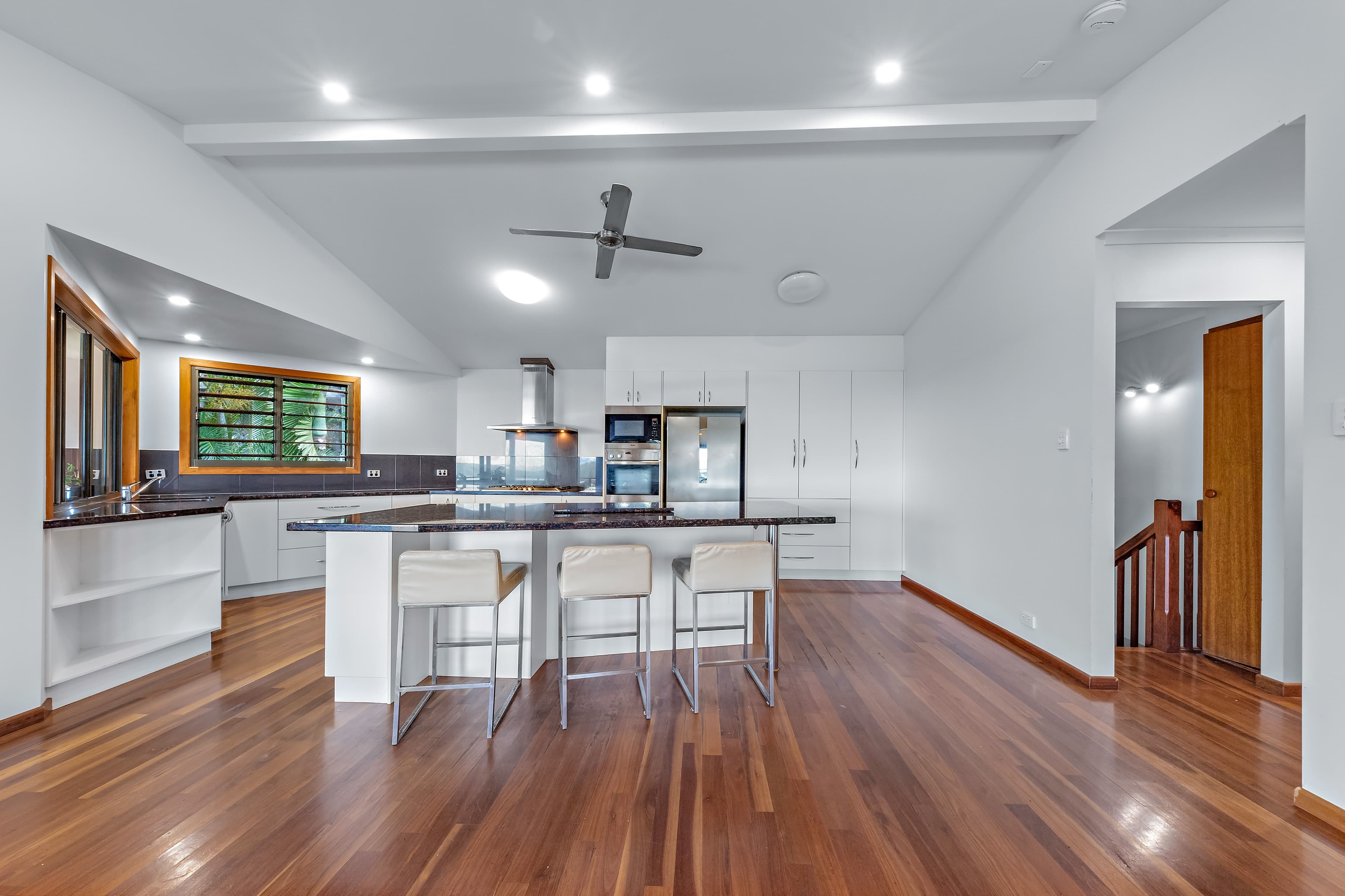 42 Island Drive, Cannonvale, Cannonvale - Thumbnail 6
