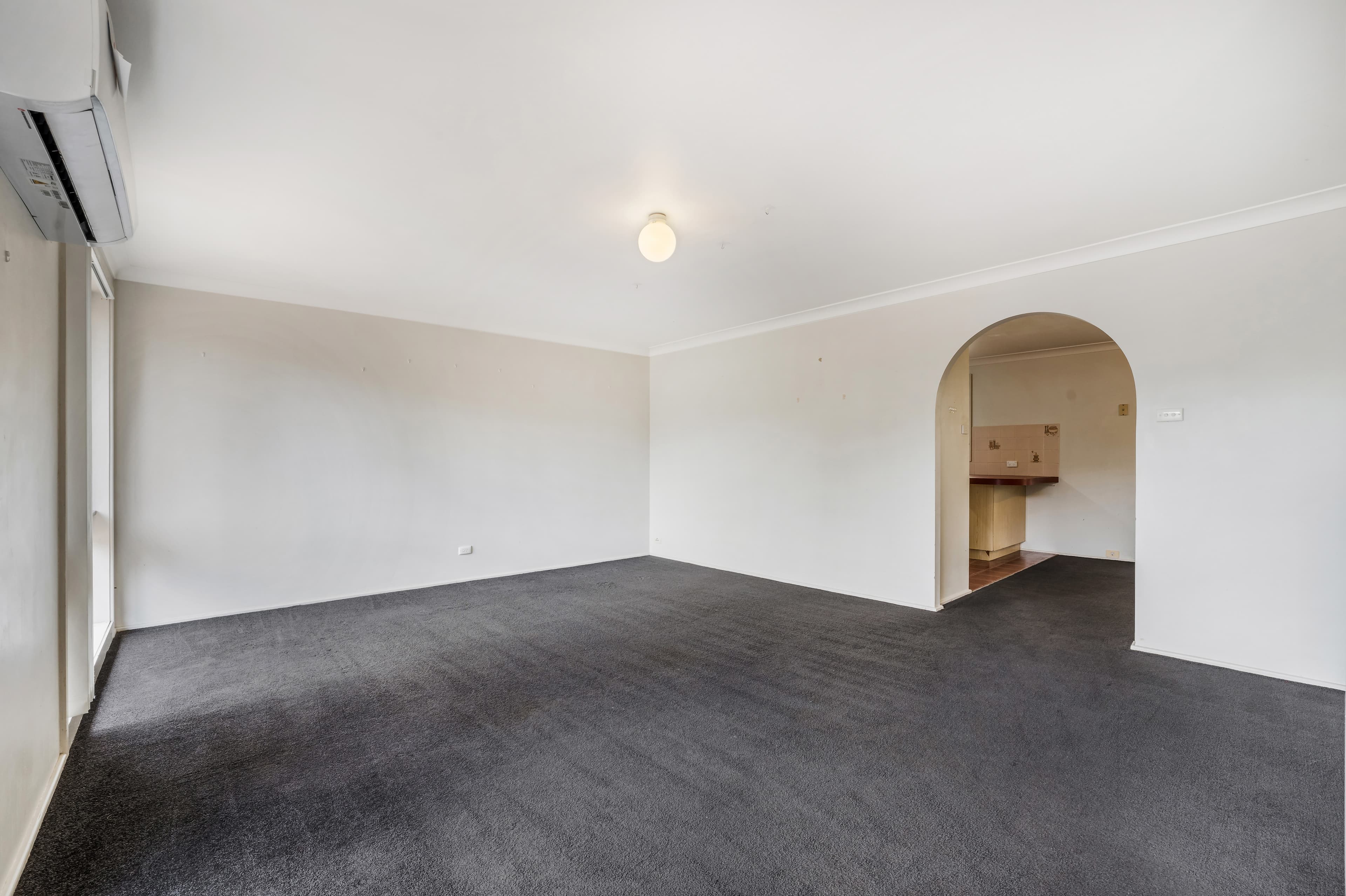 23 Lillyvicks Crescent, Ambarvale, Ambarvale - Thumbnail 3
