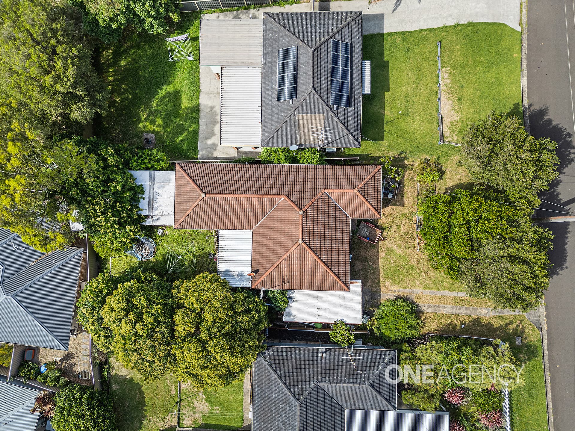 11 Beveles Avenue, Unanderra, Unanderra - Thumbnail 3