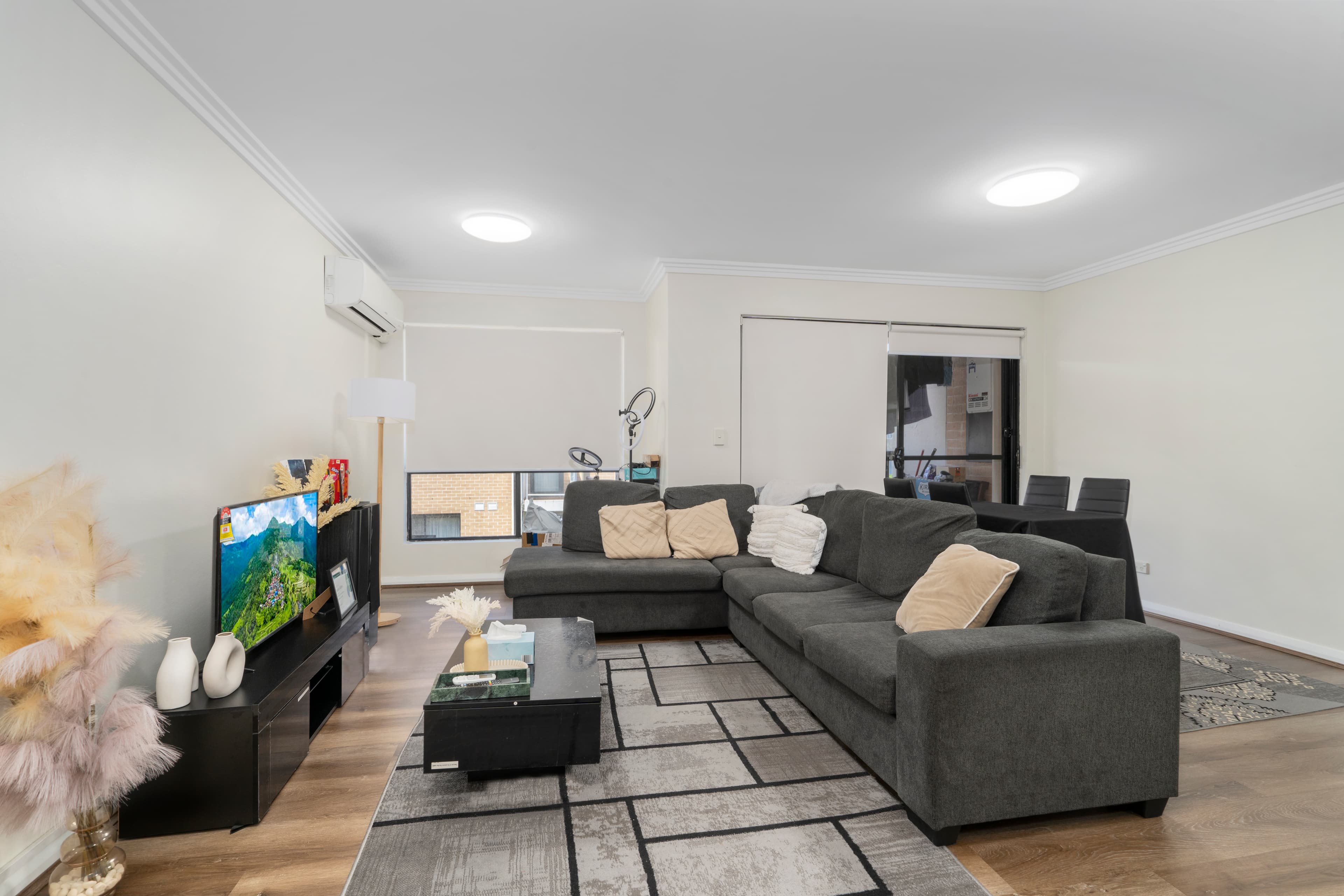 25/8-14 Oxford Street, Blacktown, Blacktown - Thumbnail 3