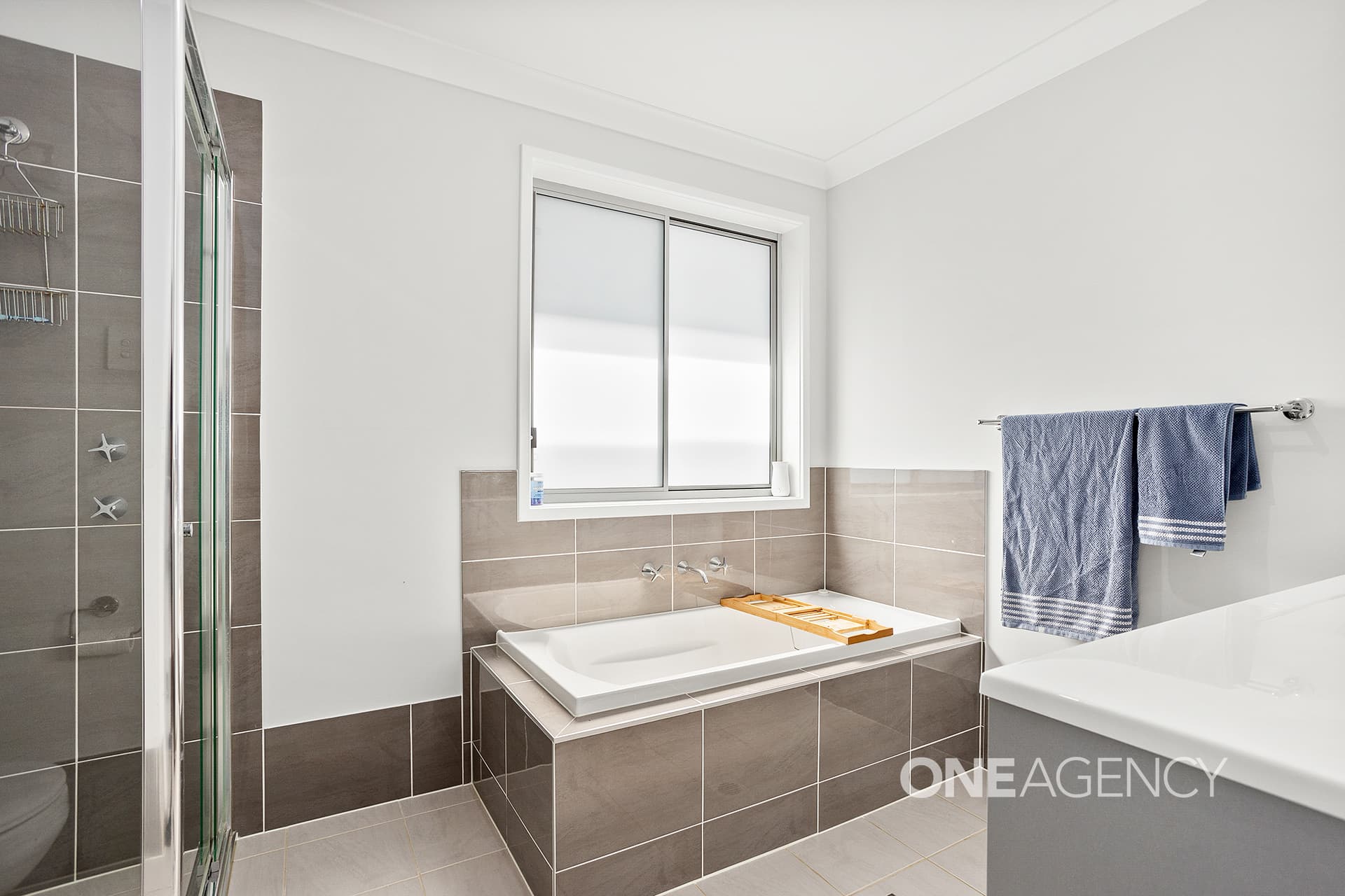17 Wildflower Crescent, Calderwood, Calderwood - Thumbnail 7