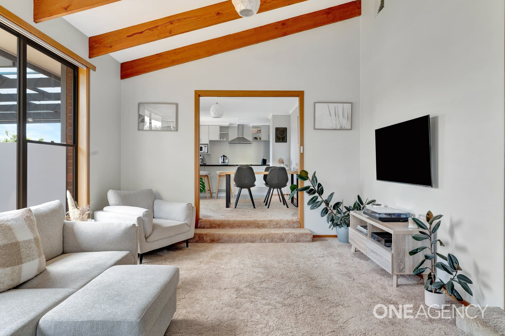 54 Manuka Drive, Romaine, Romaine - Thumbnail 4