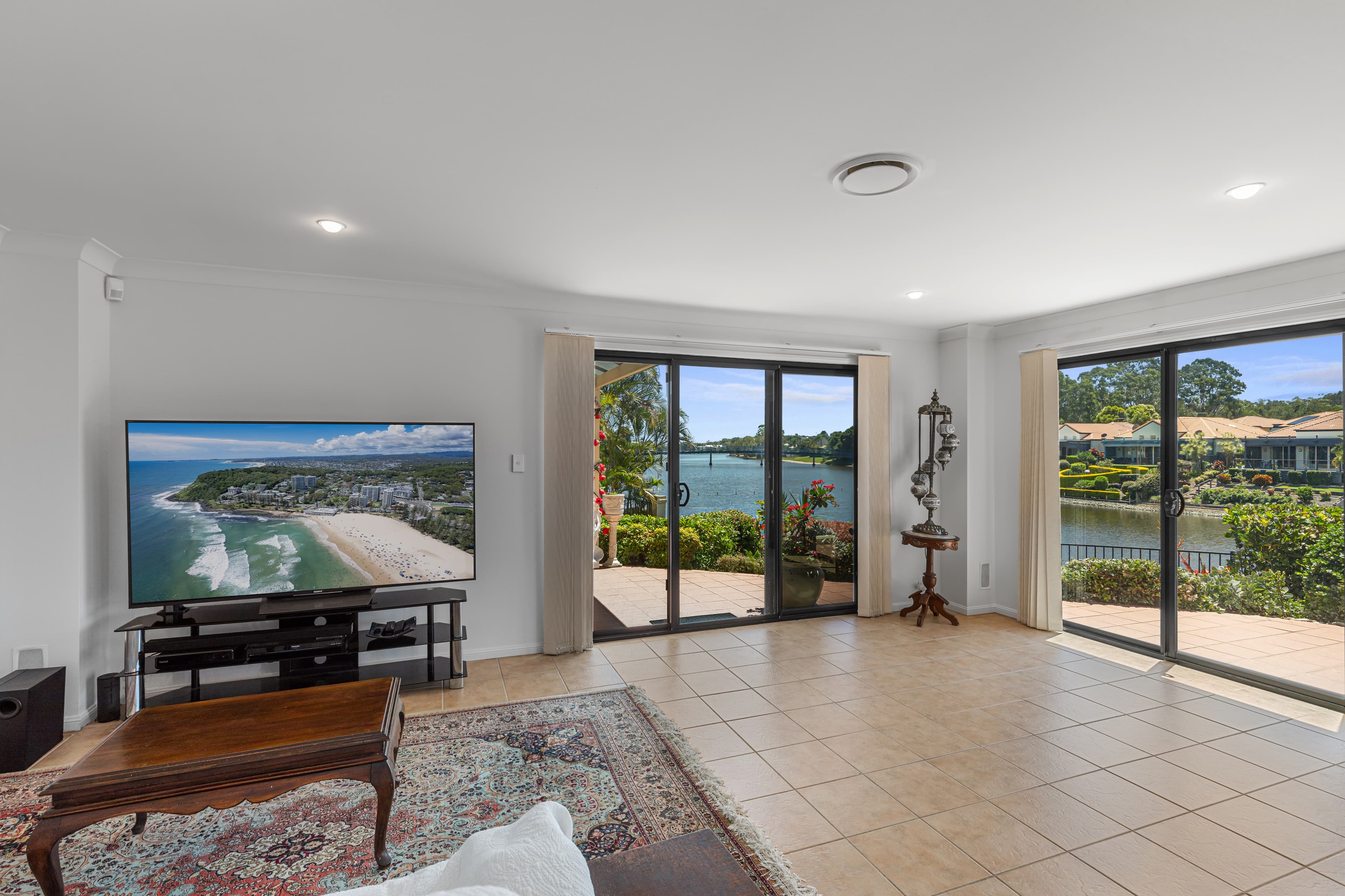 14 St Helens Court, Burleigh Waters, Burleigh Waters - Thumbnail 8