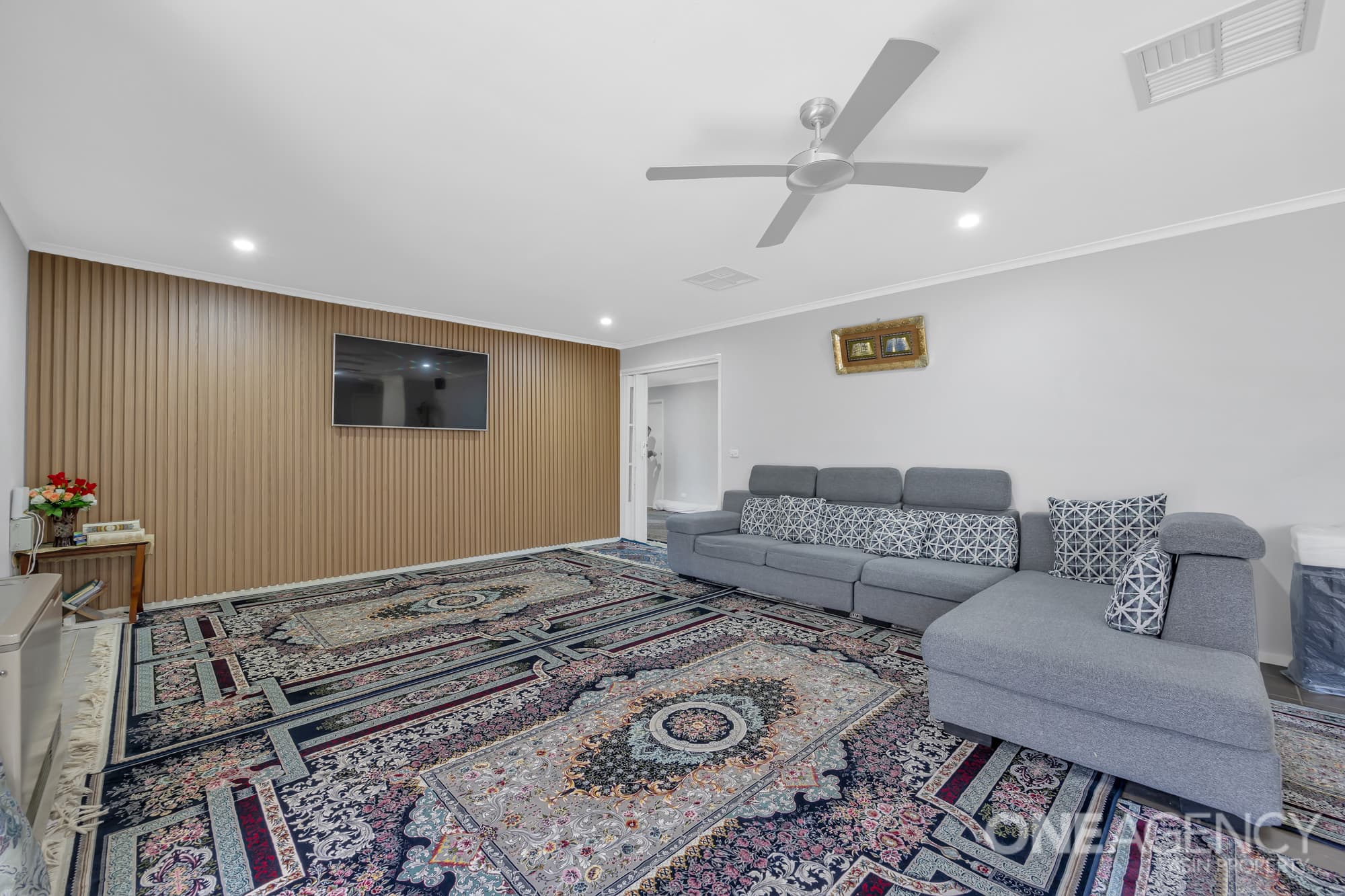 14 Mckinnon Court, Melton West, Melton West - Thumbnail 7