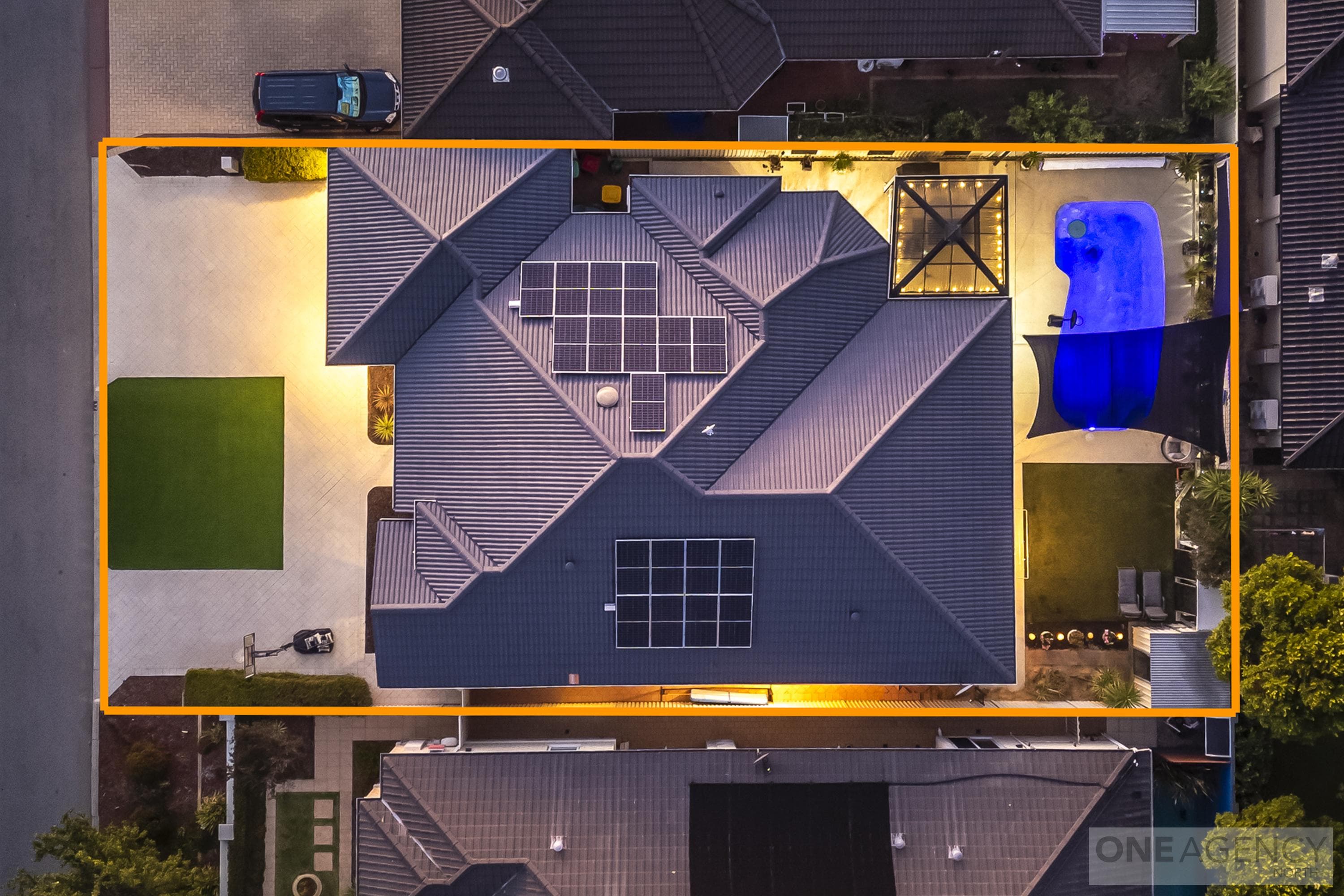 17 Caraway Gate, Stirling, Stirling - Thumbnail 5
