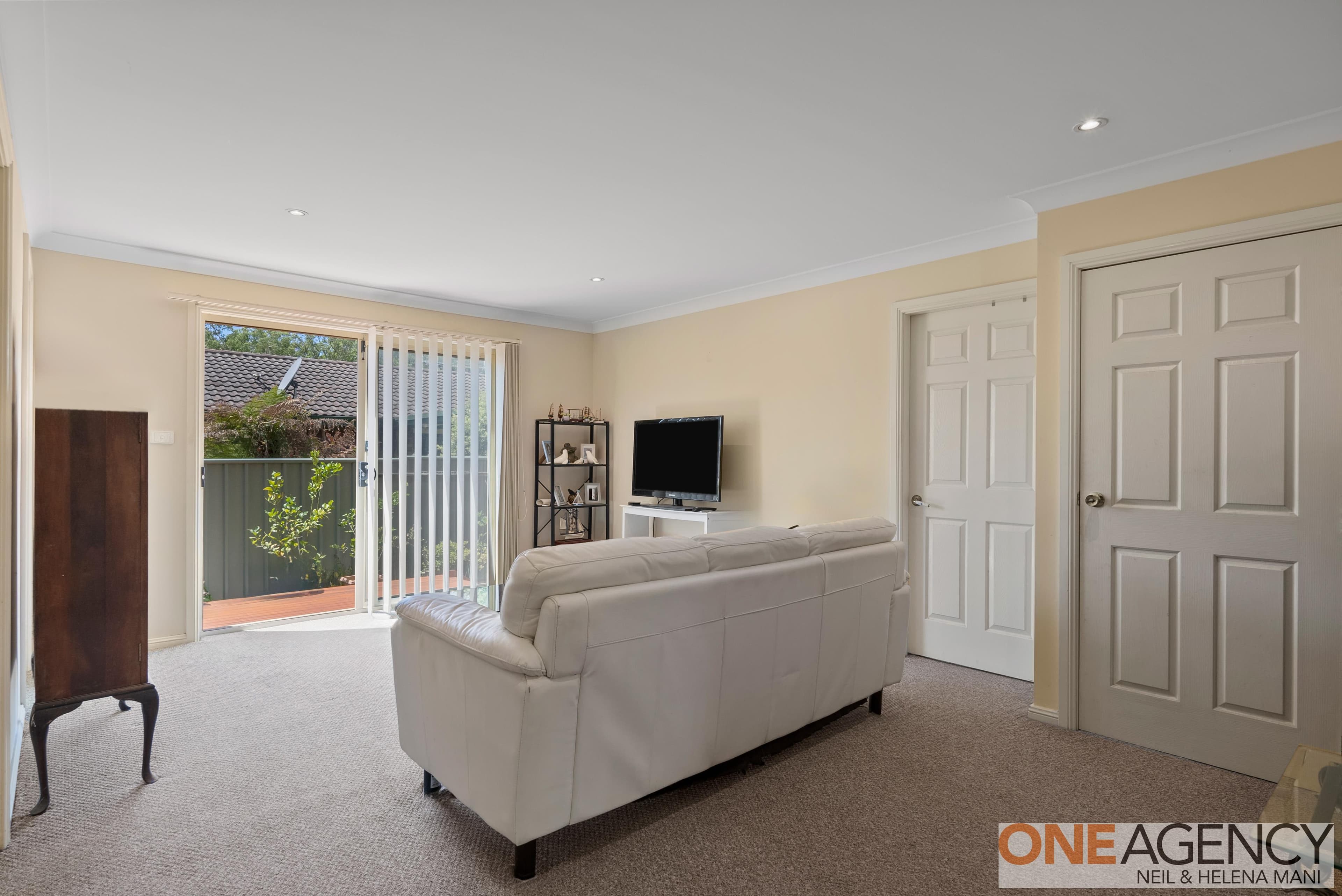 2/4 Compton Street, North Gosford, North Gosford - Thumbnail 3