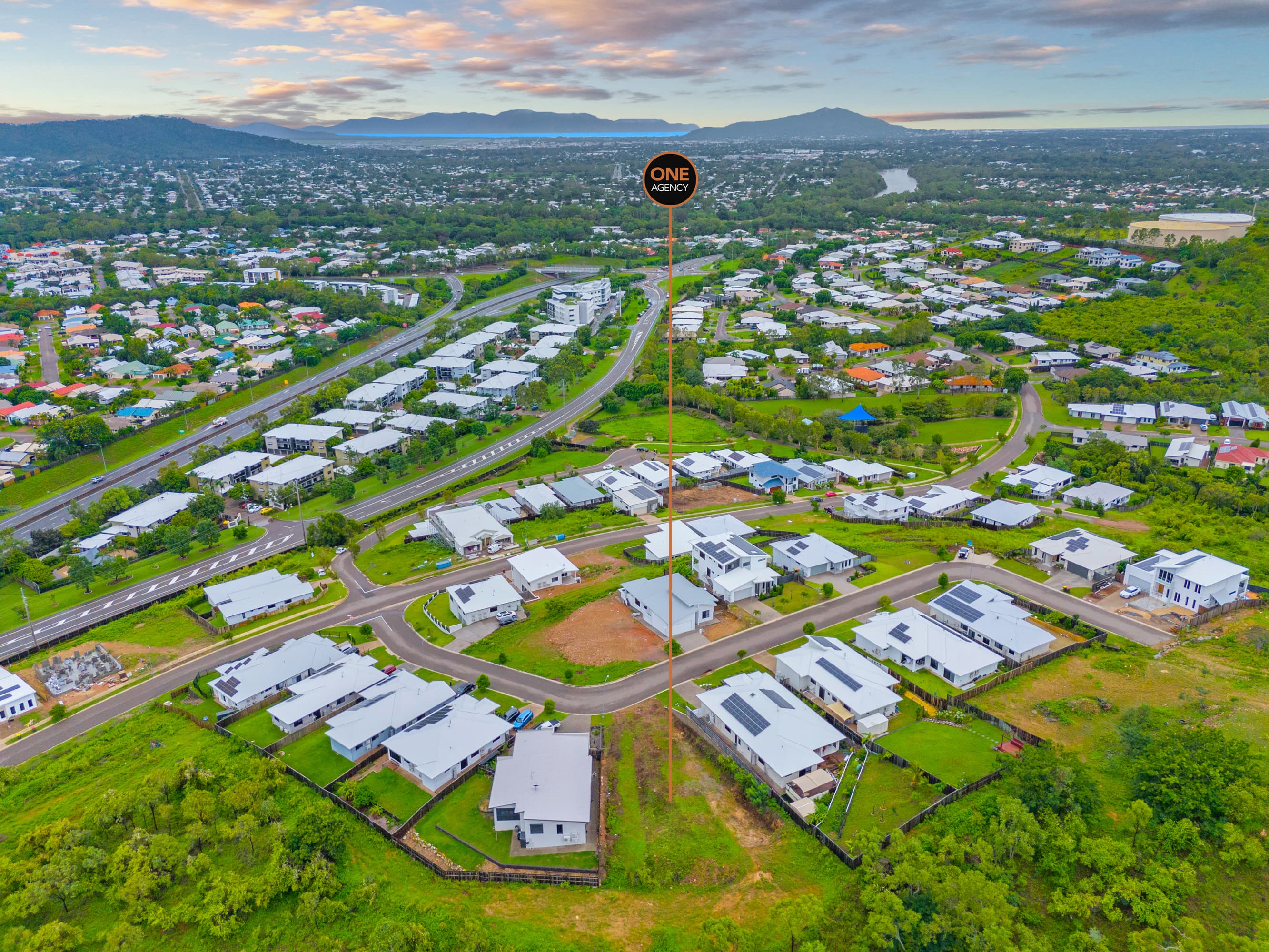 12 Eulabah Avenue, Douglas, Douglas - Thumbnail 2