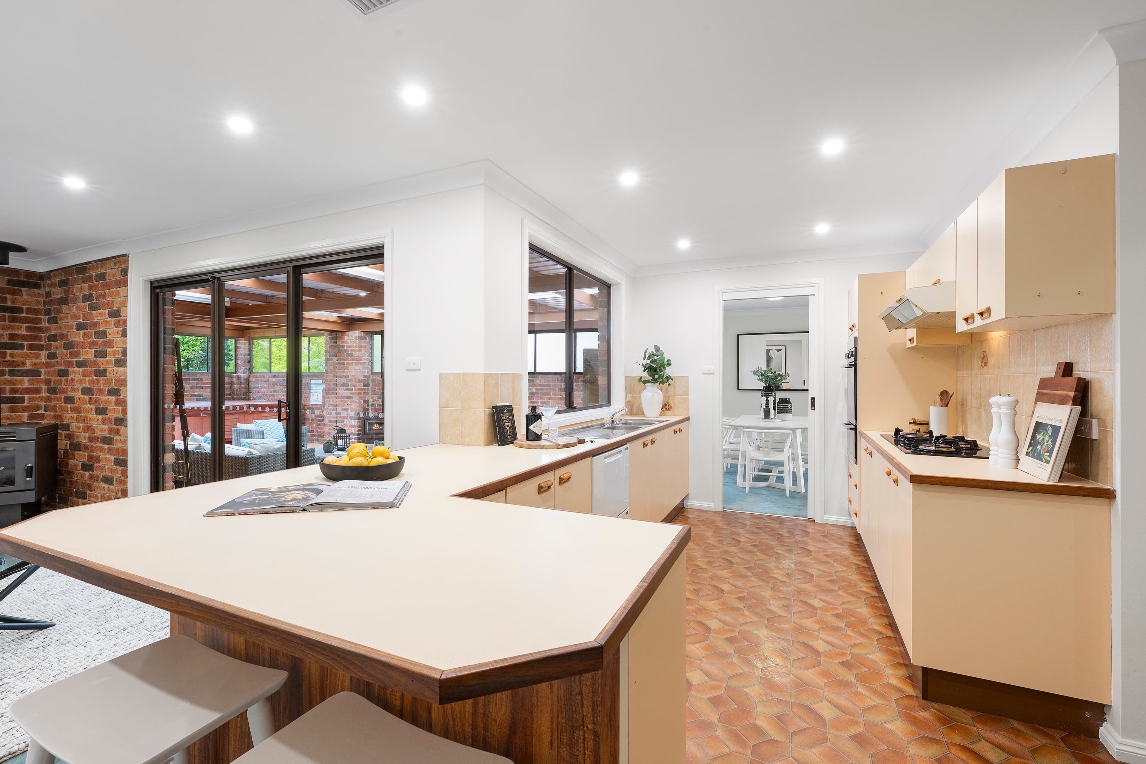23 Sydney Road, Hornsby Heights, Hornsby Heights - Thumbnail 4