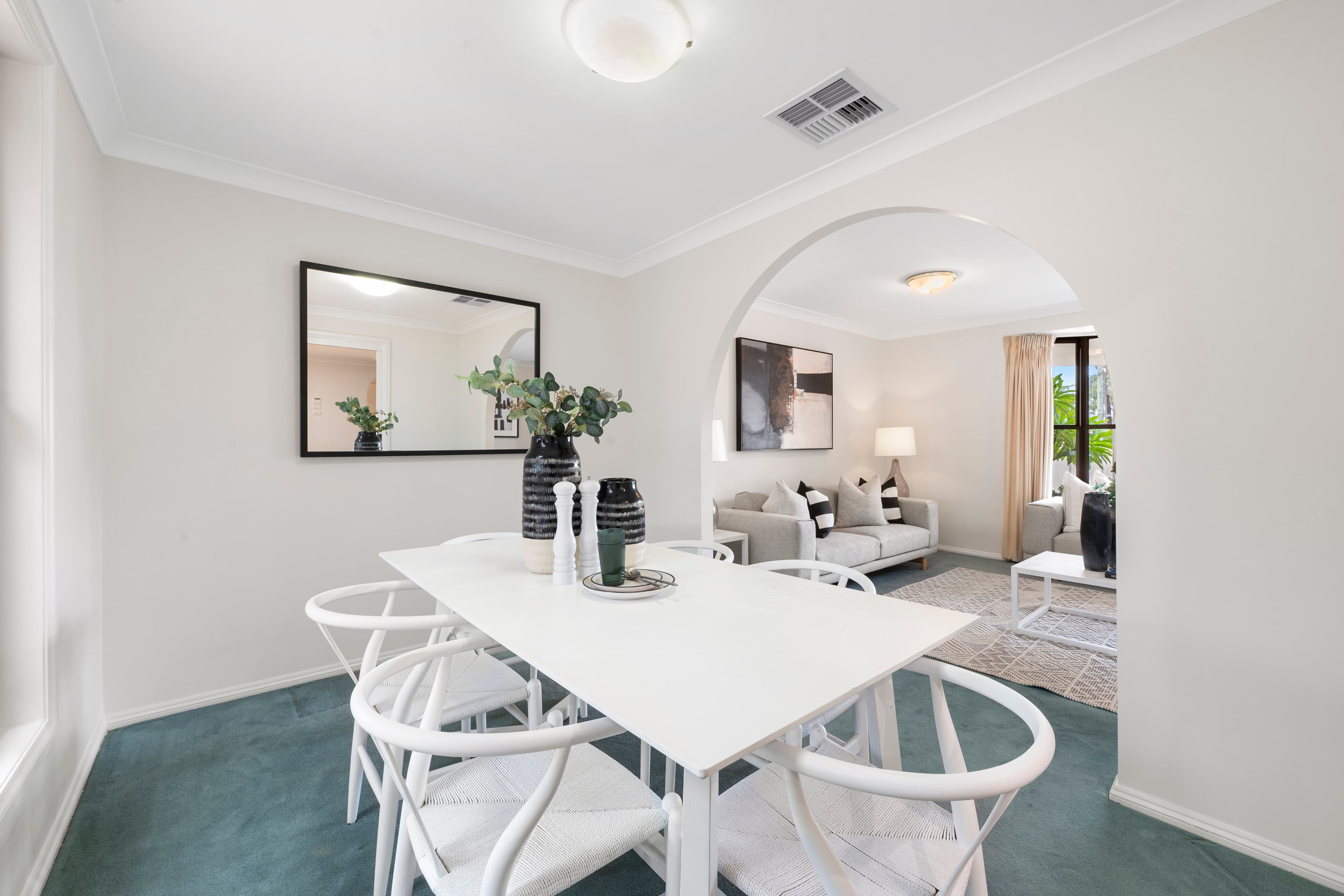 23 Sydney Road, Hornsby Heights, Hornsby Heights - Thumbnail 2