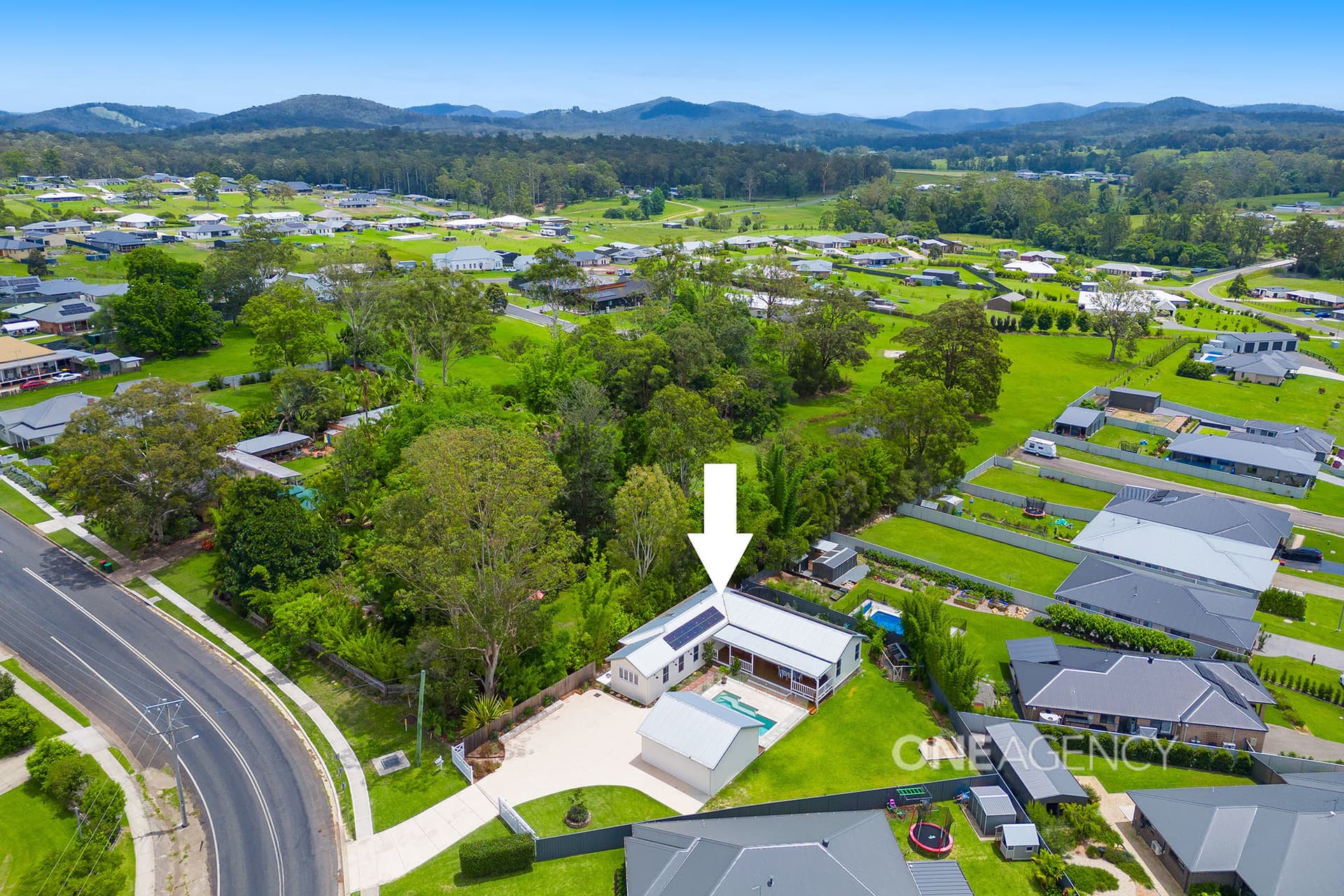 720 Beechwood Road, Beechwood, Beechwood - Thumbnail 2