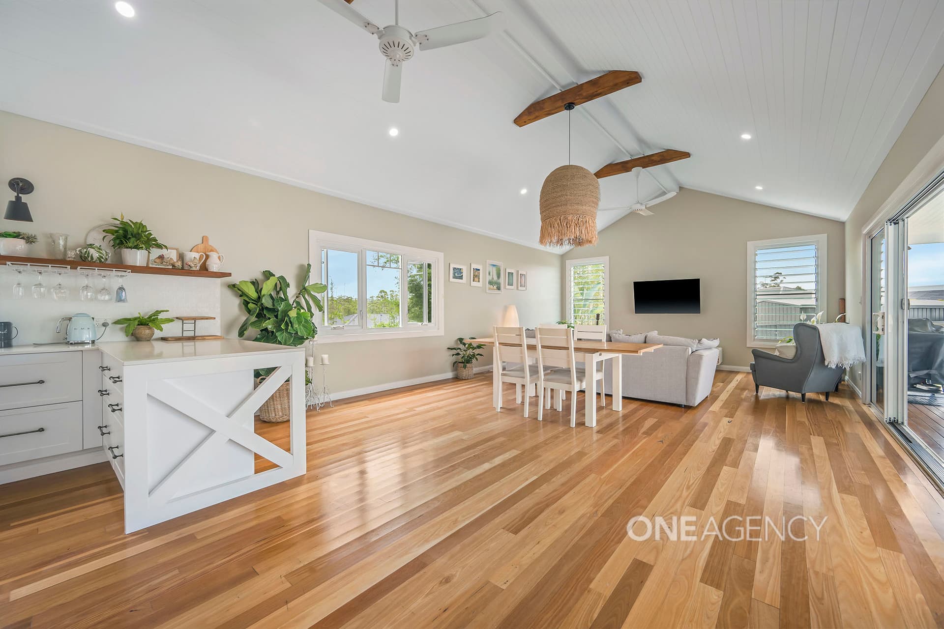 720 Beechwood Road, Beechwood, Beechwood - Thumbnail 7