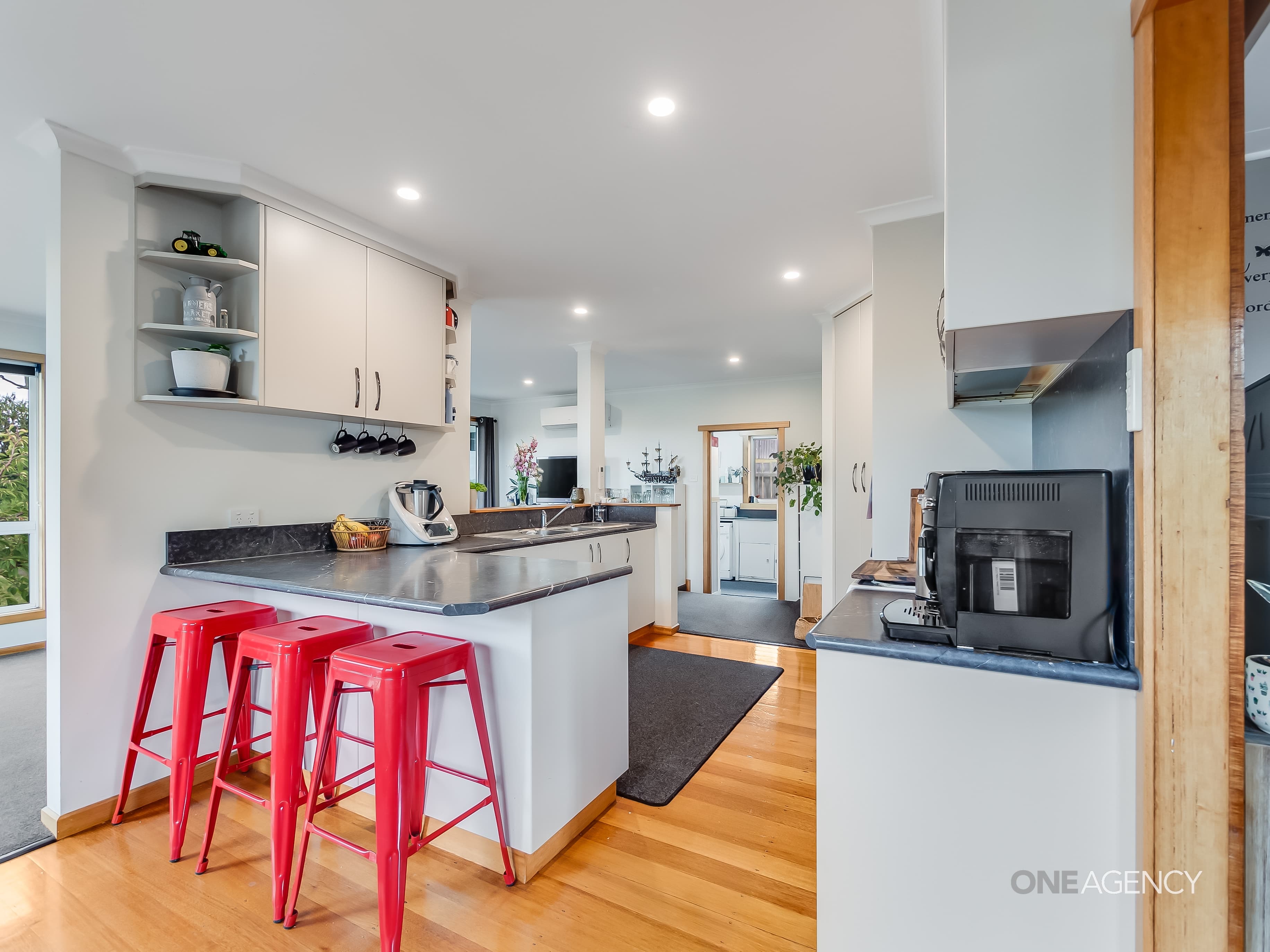19 John Street, Smithton, Smithton - Thumbnail 2